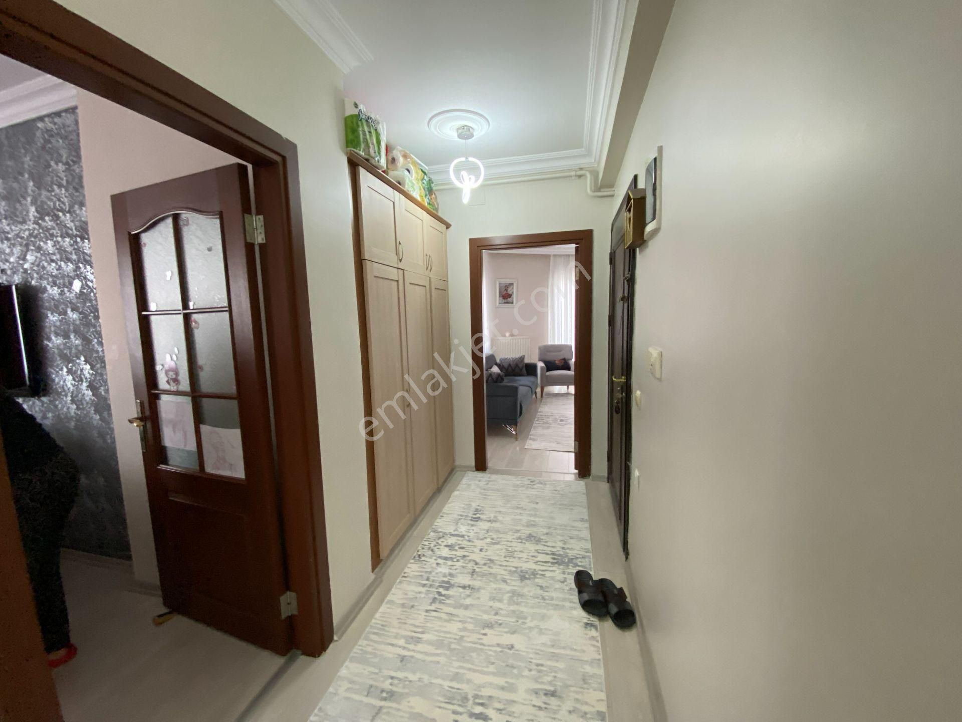 Namık Kemal İlkokulu Civarında Satılık 3+1 Daire - Görsel 8