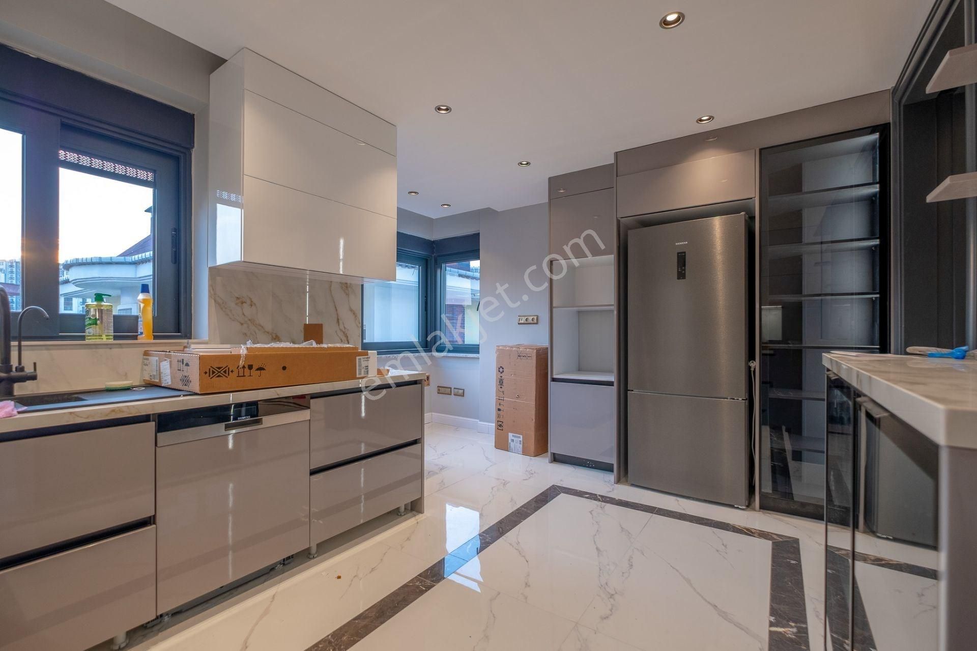 Başakşehir 4 Etap Tadilatlı Satılık Müstakil Villa - Görsel 21