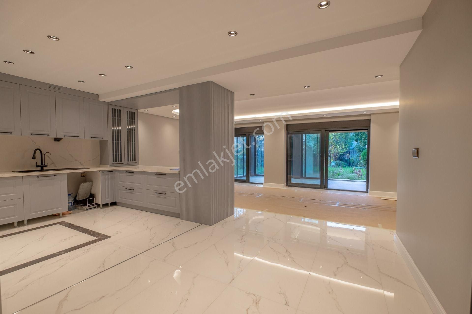 Başakşehir 4 Etap Tadilatlı Satılık Müstakil Villa - Görsel 12