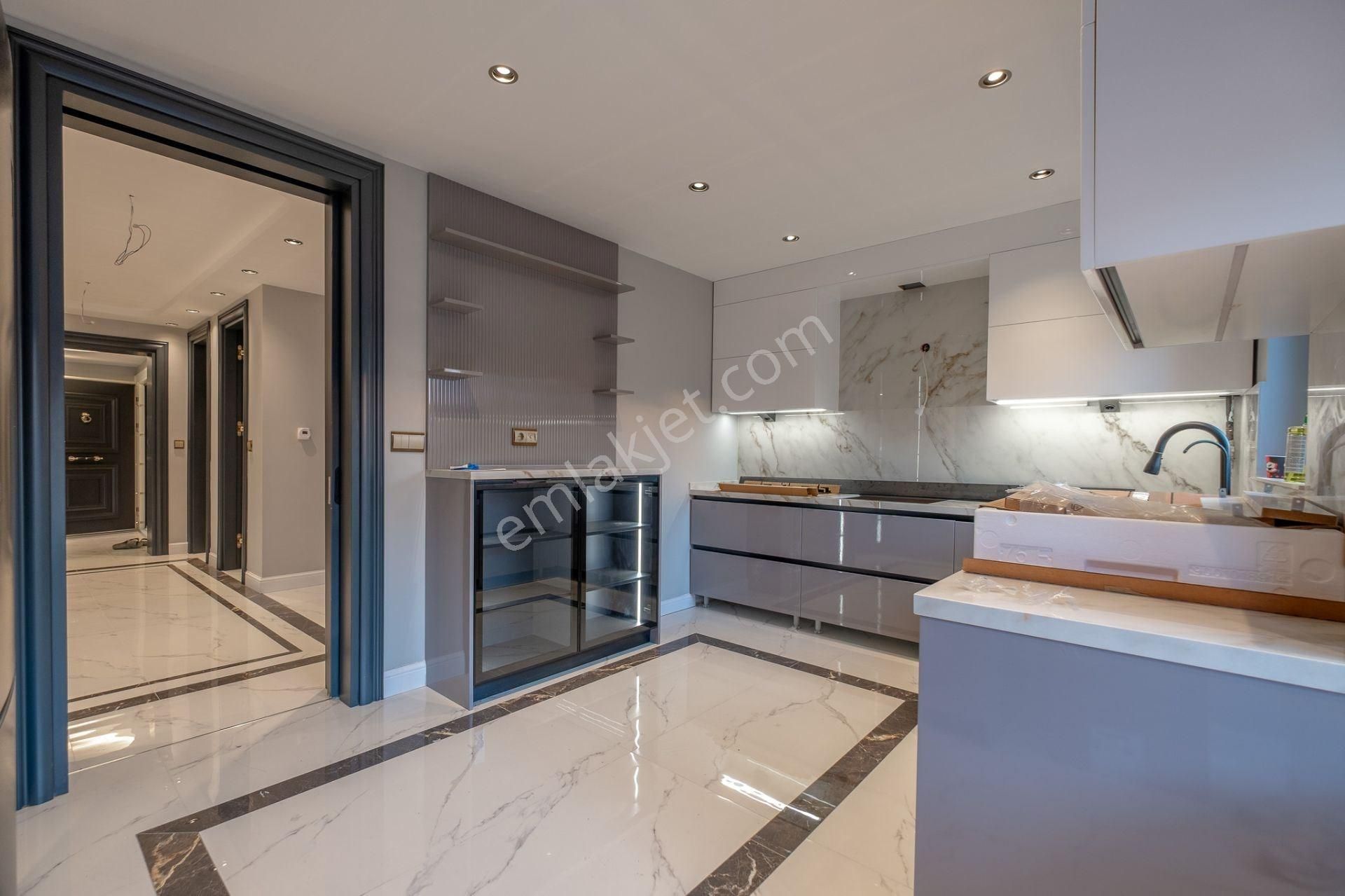 Başakşehir 4 Etap Tadilatlı Satılık Müstakil Villa - Görsel 20