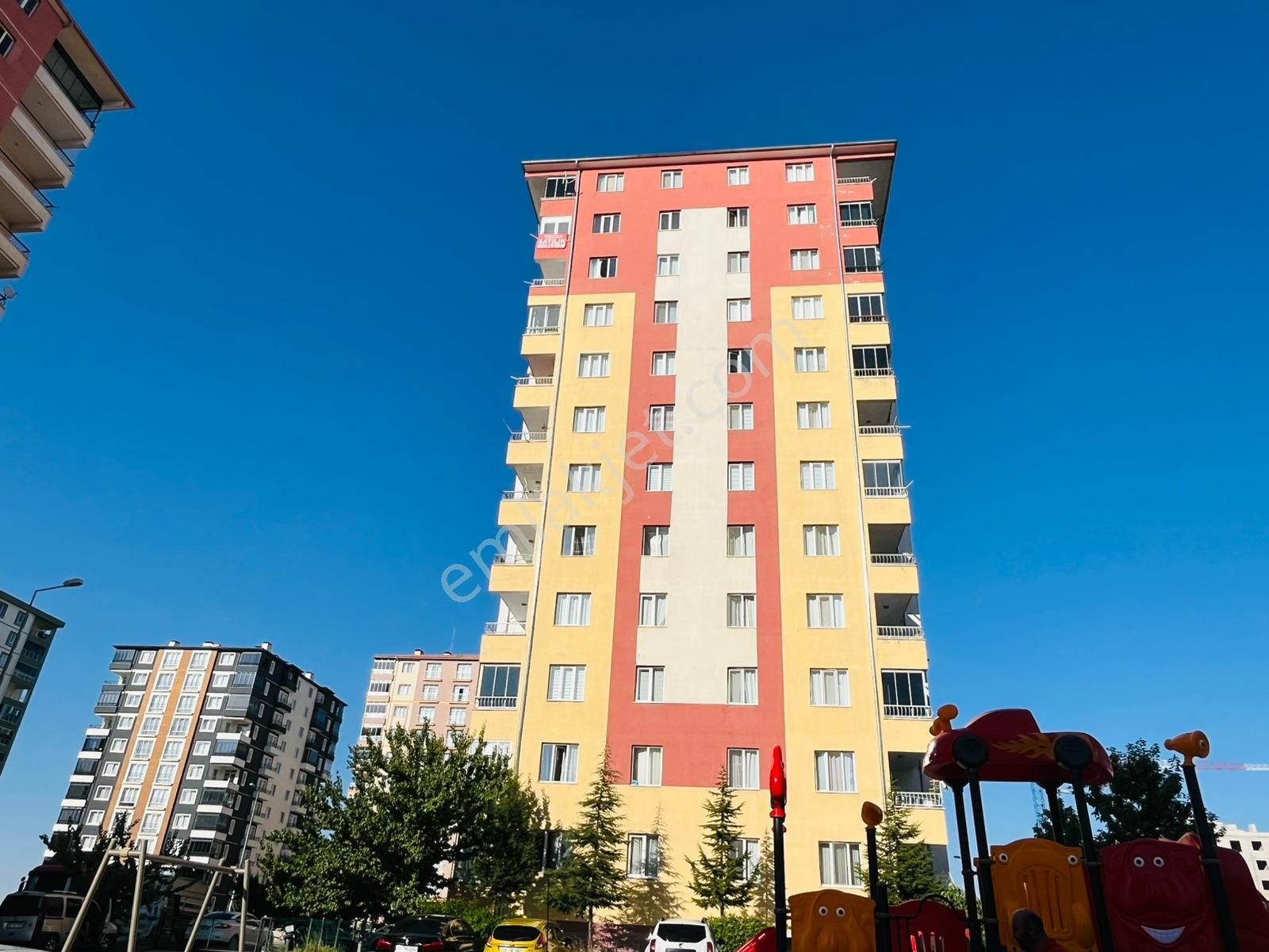 Elisa Gyo//ildem 5 Tramvay Yakını Durukent Sitesi 3+1 Ara Kat Kombili Satılık Fırsat Dairesi - Görsel 6