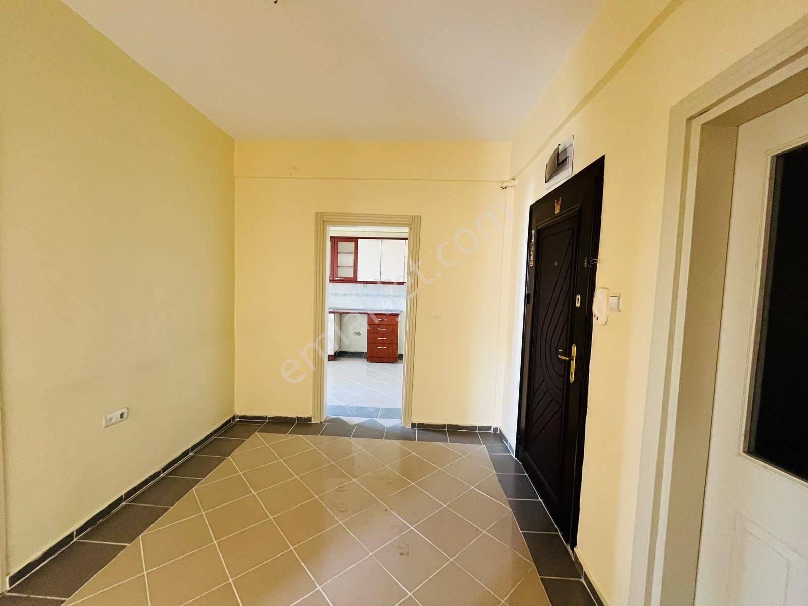 Elisa Gyo//ildem 5 Tramvay Yakını Durukent Sitesi 3+1 Ara Kat Kombili Satılık Fırsat Dairesi - Görsel 11