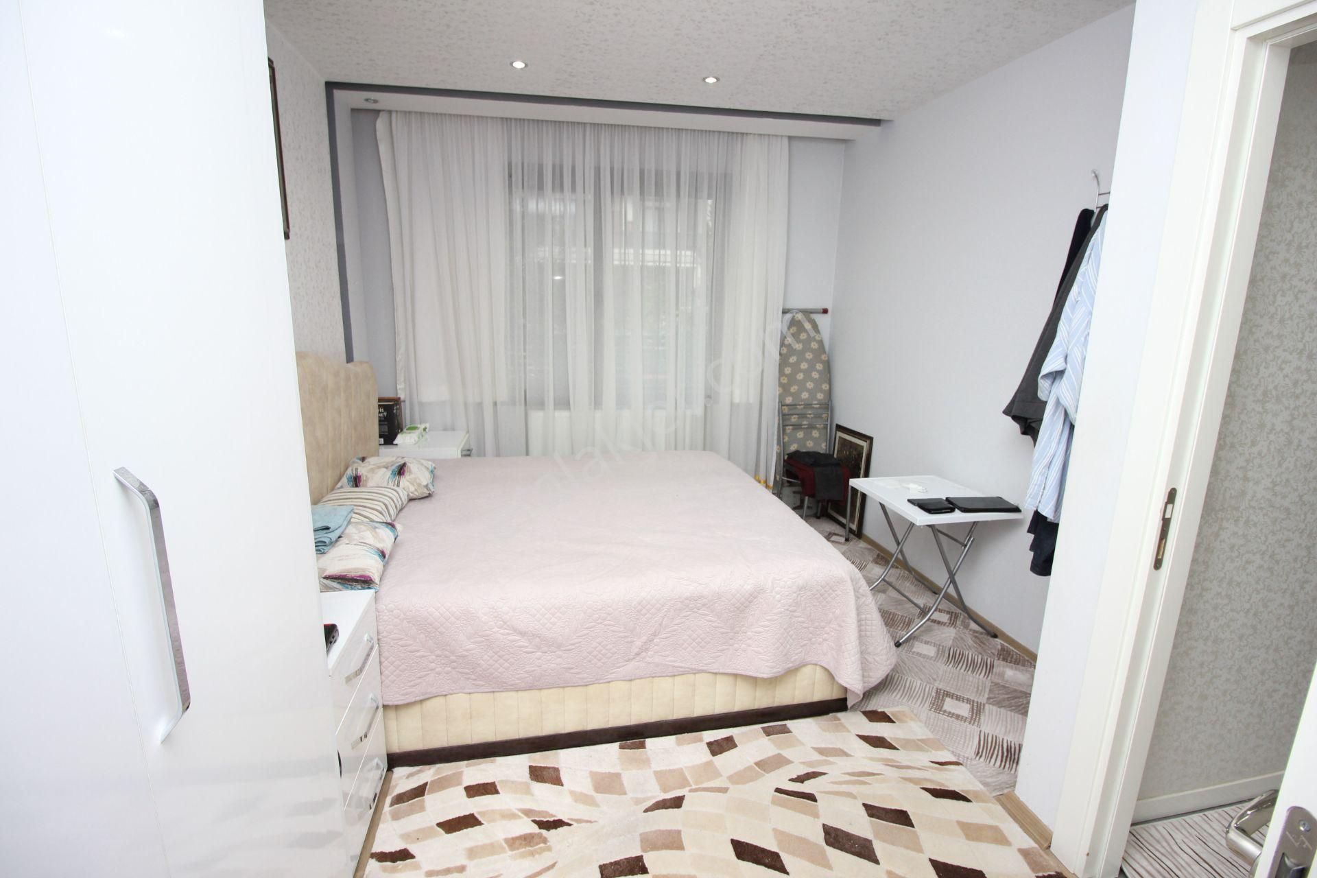 Buca Fırat Mah Zübeyda Hanım Okula Ve Seyfi Demirsoy Has Yakın 3+1 Geniş Satılık Daire - Görsel 26