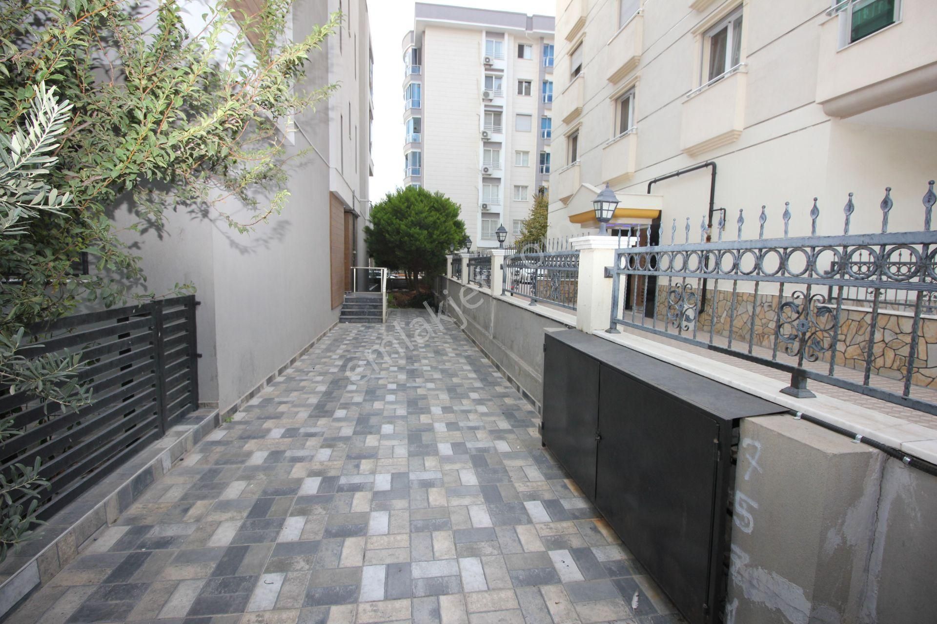 Buca Fırat Mah Zübeyda Hanım Okula Ve Seyfi Demirsoy Has Yakın 3+1 Geniş Satılık Daire - Görsel 4