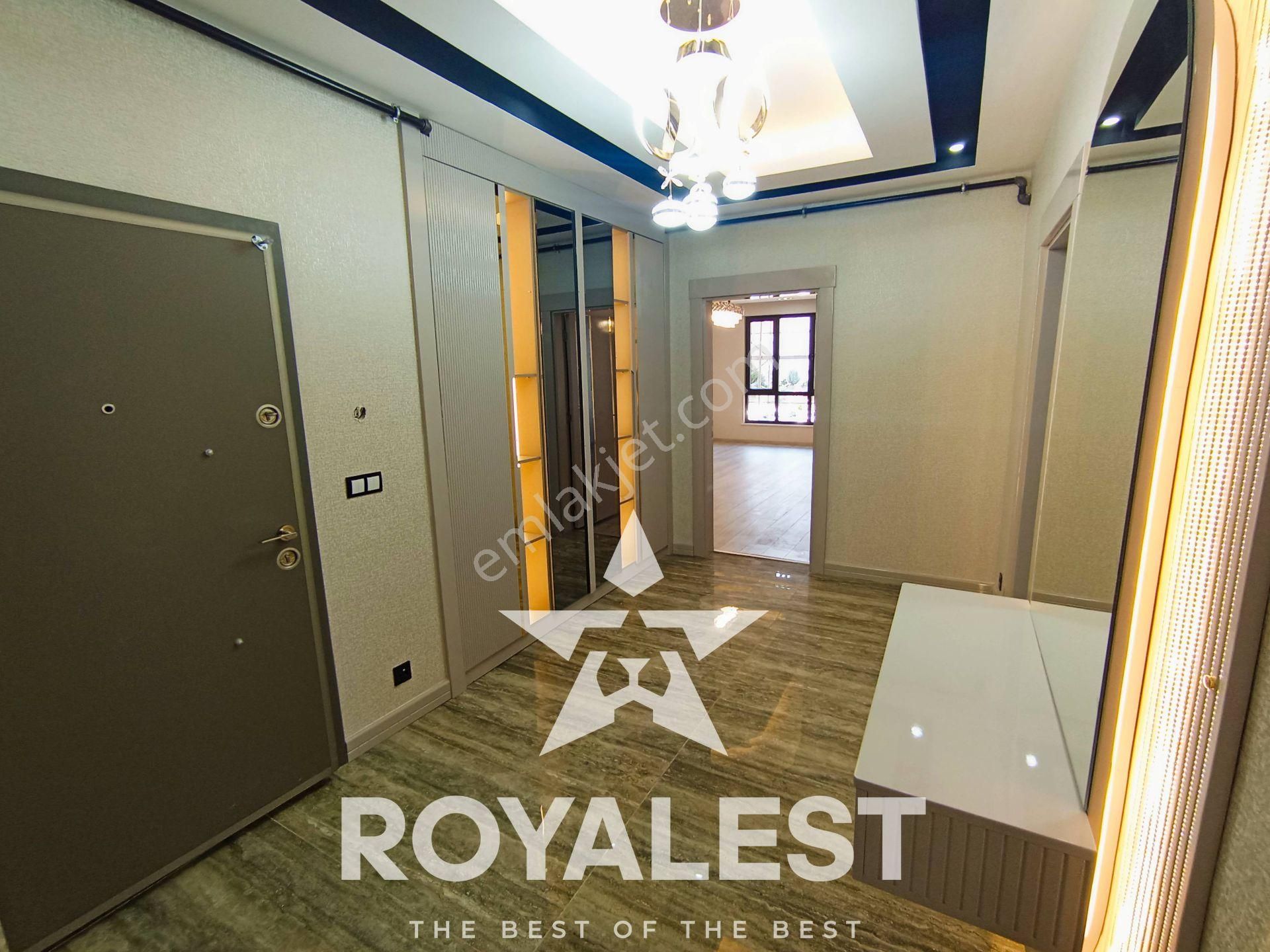 Royalest'ten Muazzam Tasarım Eşsiz Lükste 1.sınıf İşçilik 3.5+1 - Görsel 9