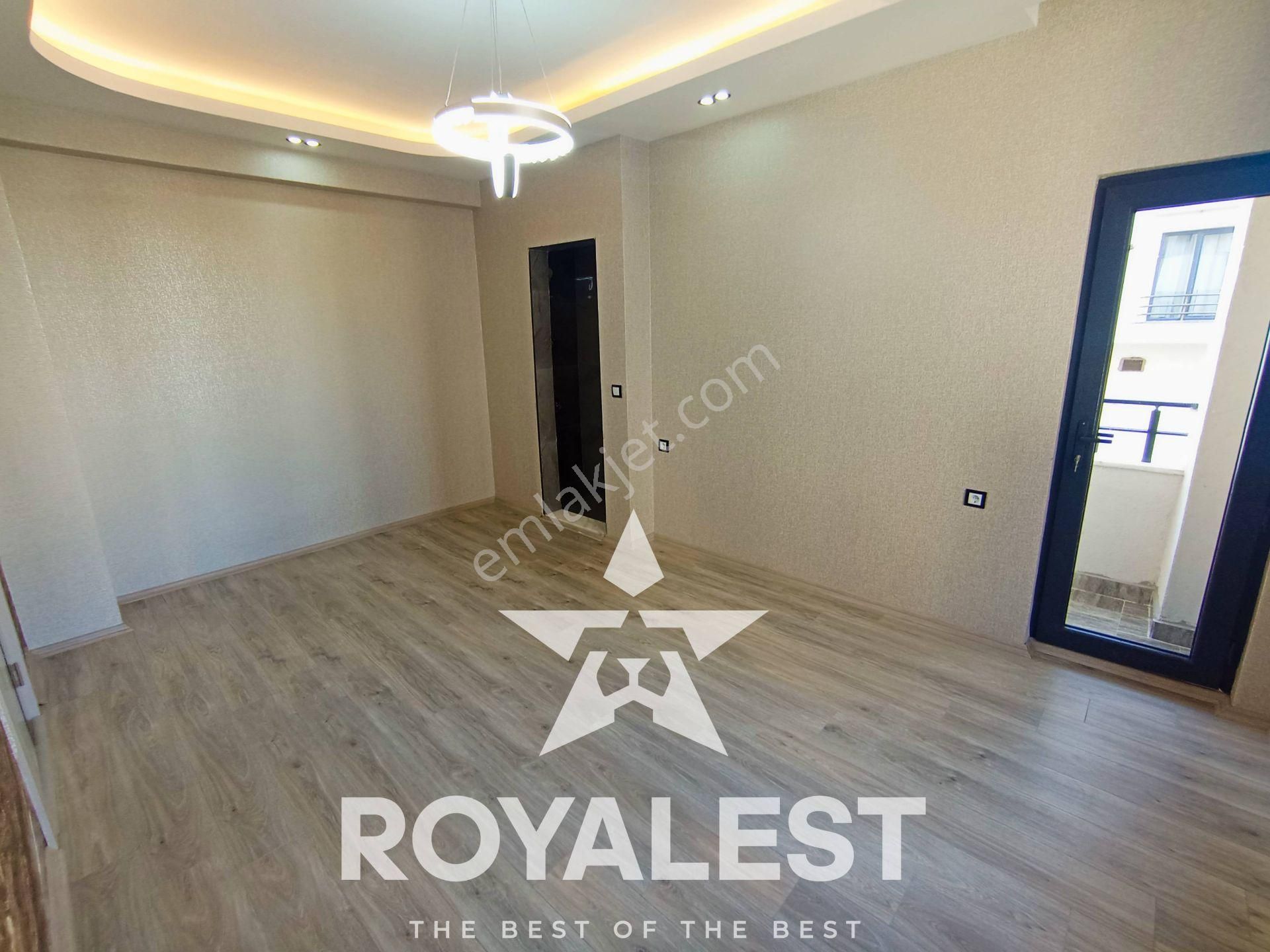 Royalest'ten Muazzam Tasarım Eşsiz Lükste 1.sınıf İşçilik 3.5+1 - Görsel 18