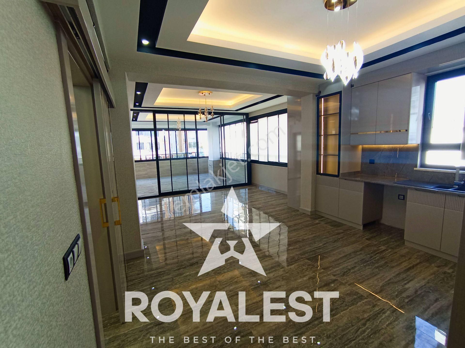 Royalest'ten Muazzam Tasarım Eşsiz Lükste 1.sınıf İşçilik 3.5+1 - Görsel 6