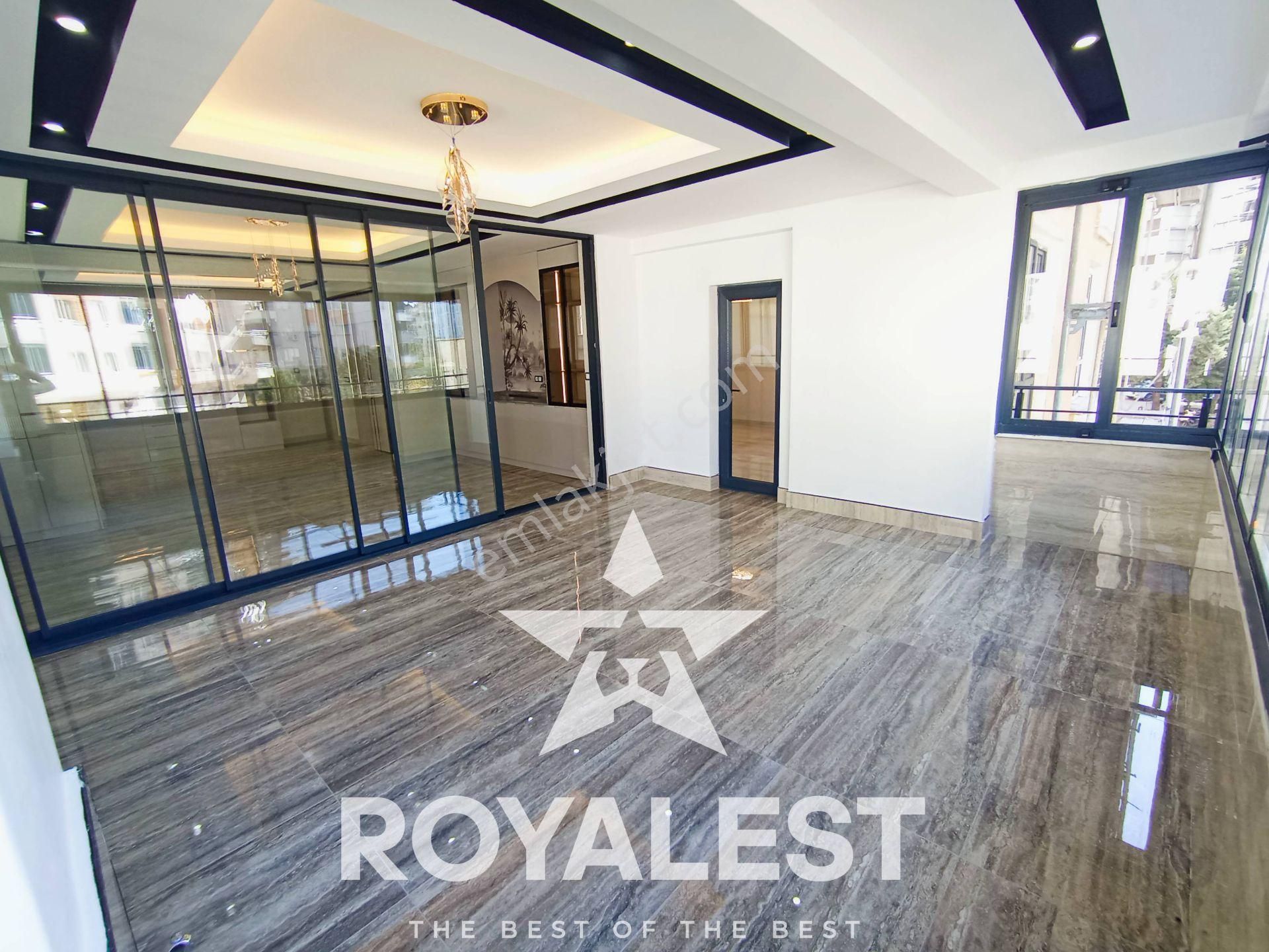 Royalest'ten Muazzam Tasarım Eşsiz Lükste 1.sınıf İşçilik 3.5+1 - Görsel 11