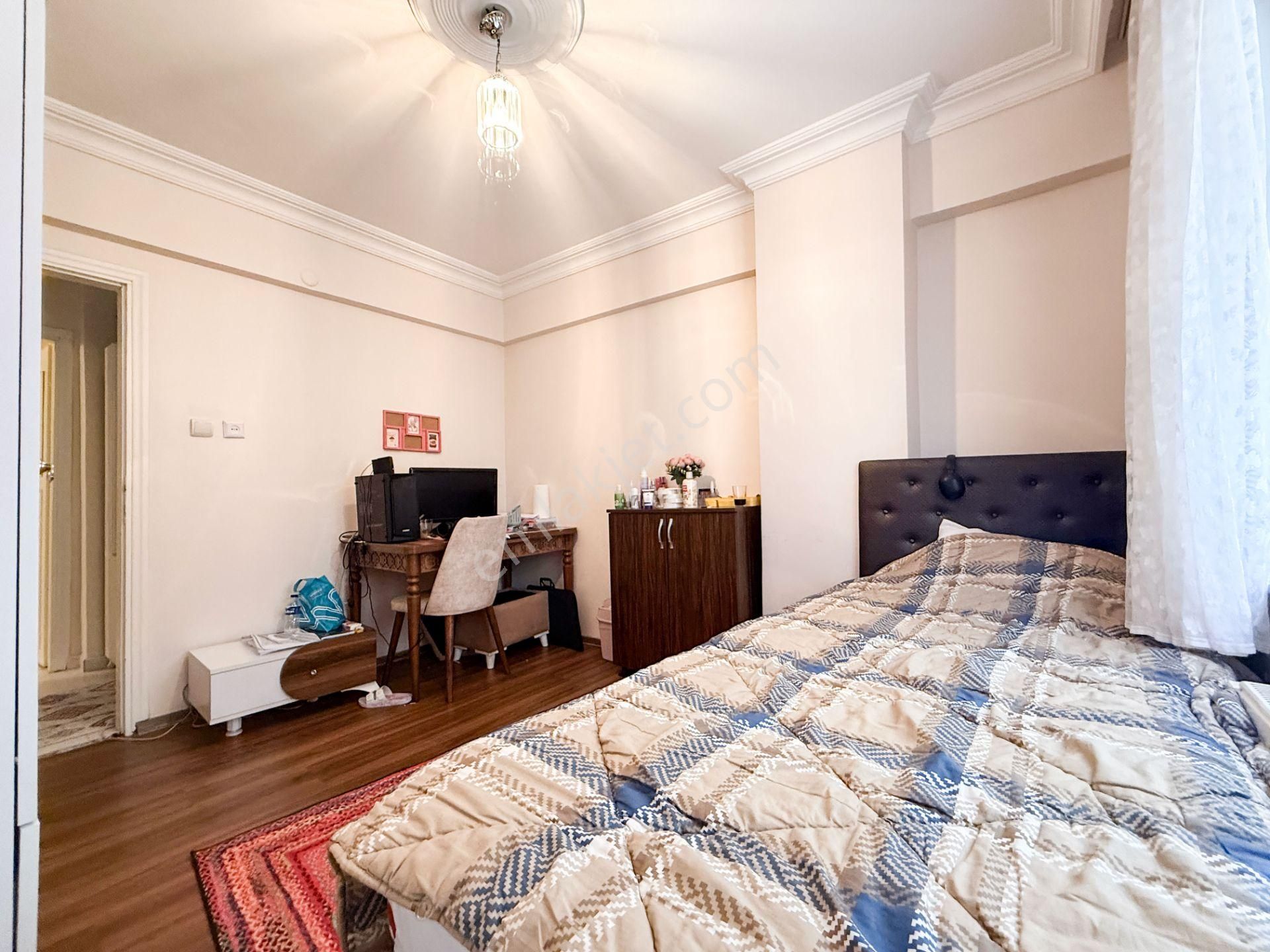 Marcity'den Uefa Kupa Yakını 29 Yıllık Asansörlü 2+1 Ferah Daire - Görsel 15