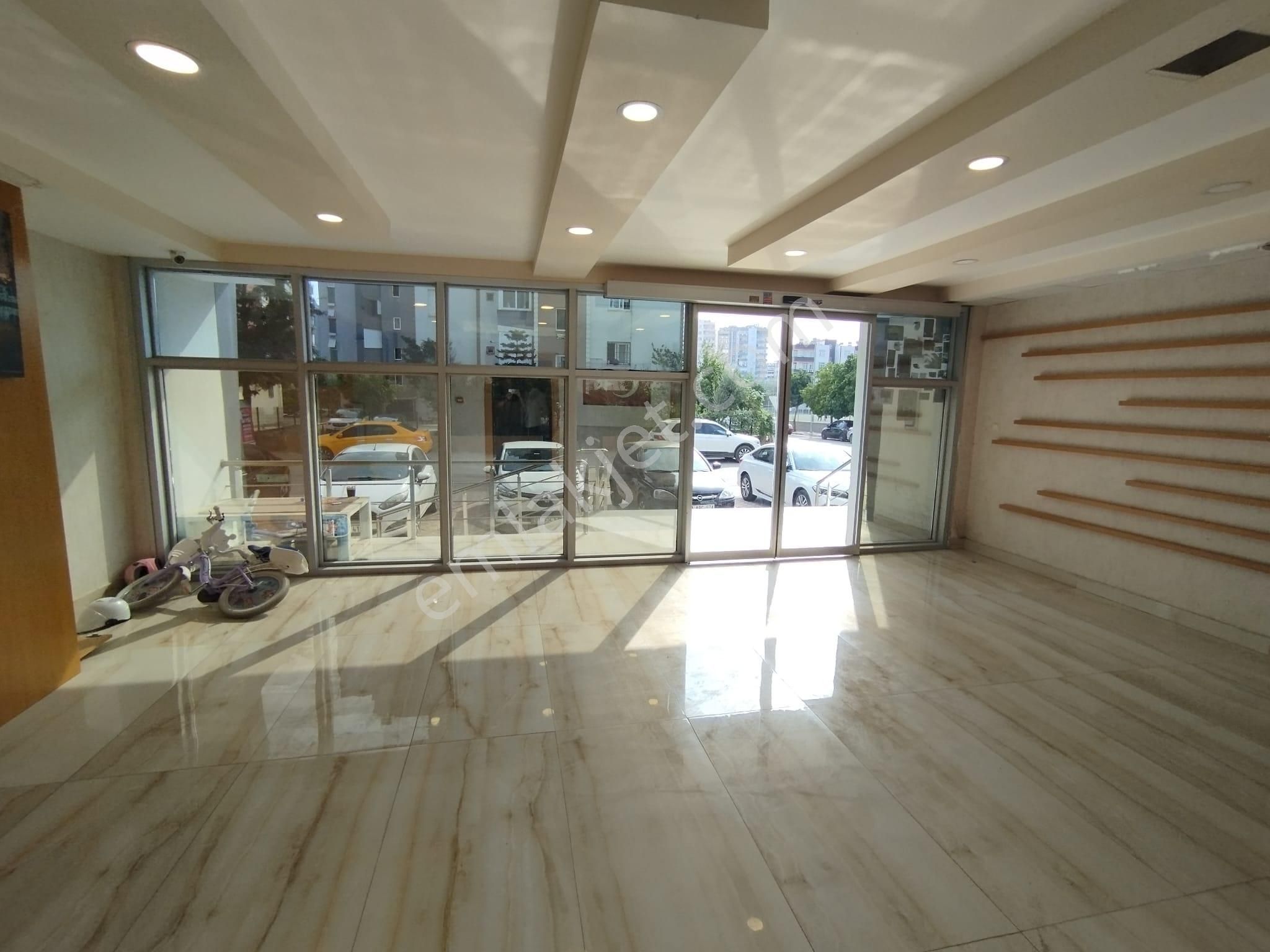 Kenan Evren Bulvarına Yakın Yeni Binada Cephesi Açık Yatırımlık Lüks Daire - Görsel 21