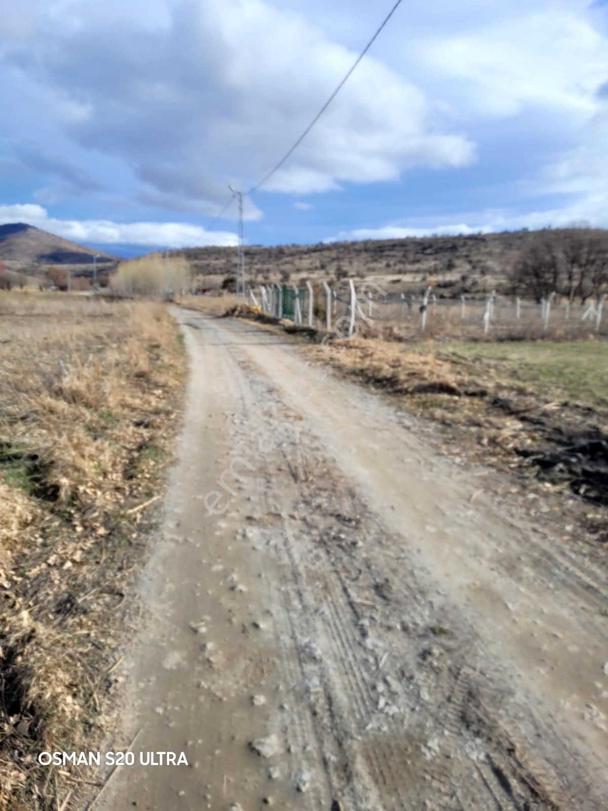 Sağlık Emlakçı'nızdan Anayol Üzeri Müstakil Tapulu 2200m2 Dümdüz Yola Cephe Tarla - Görsel 17
