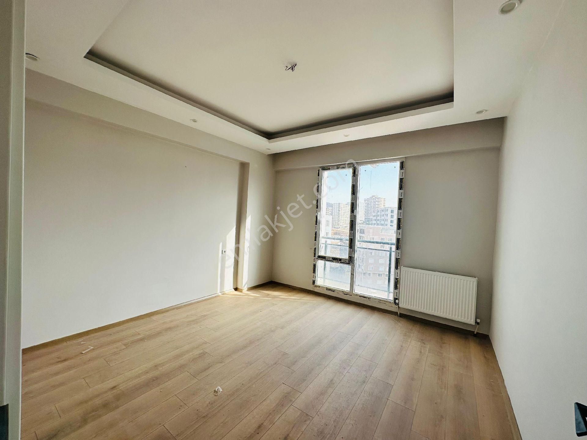 Dinç Emlaktan Satılık Ultra Lüks 3+1 Daire - Görsel 7