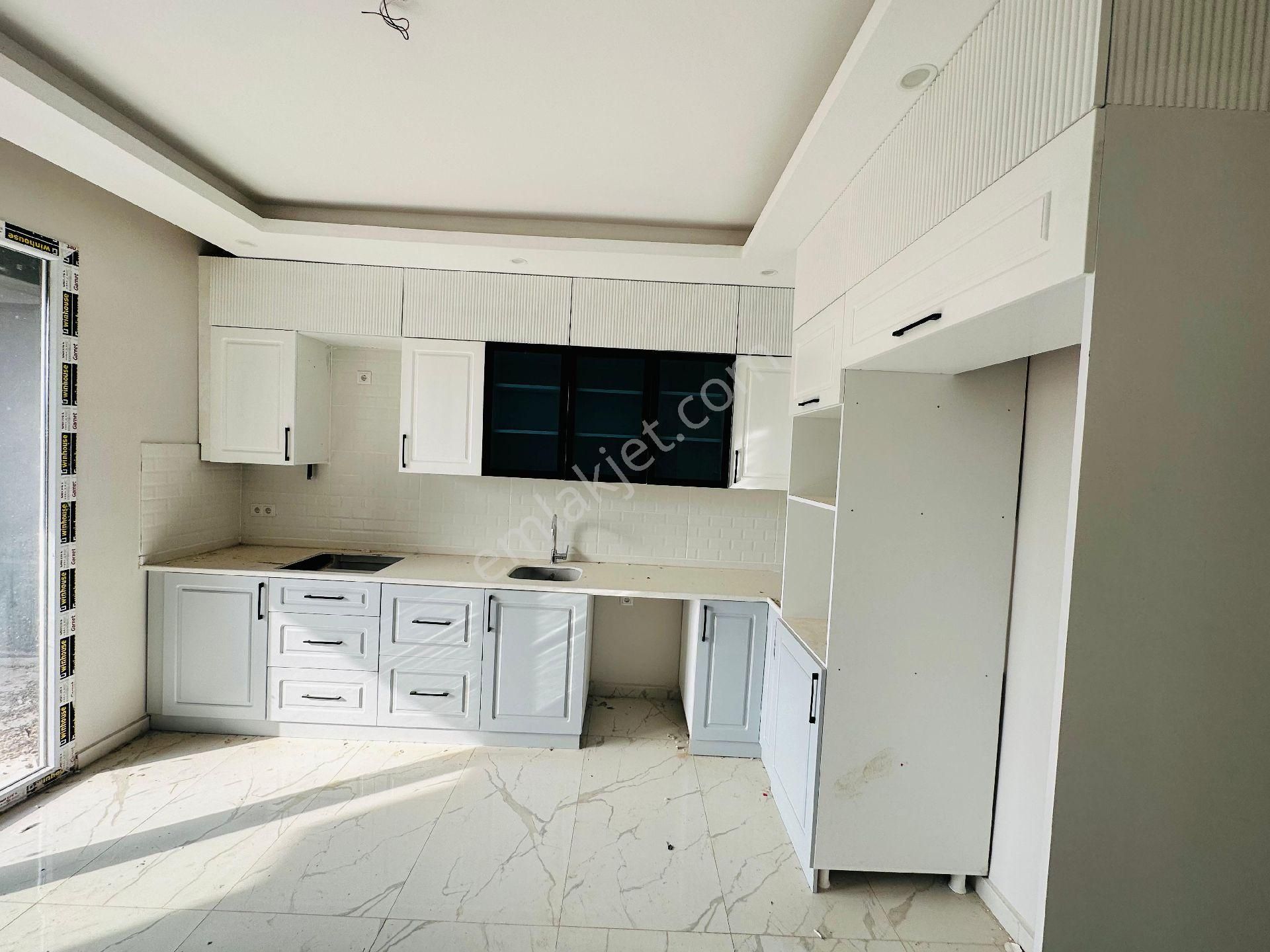 Dinç Emlaktan Satılık Ultra Lüks 3+1 Daire - Görsel 14