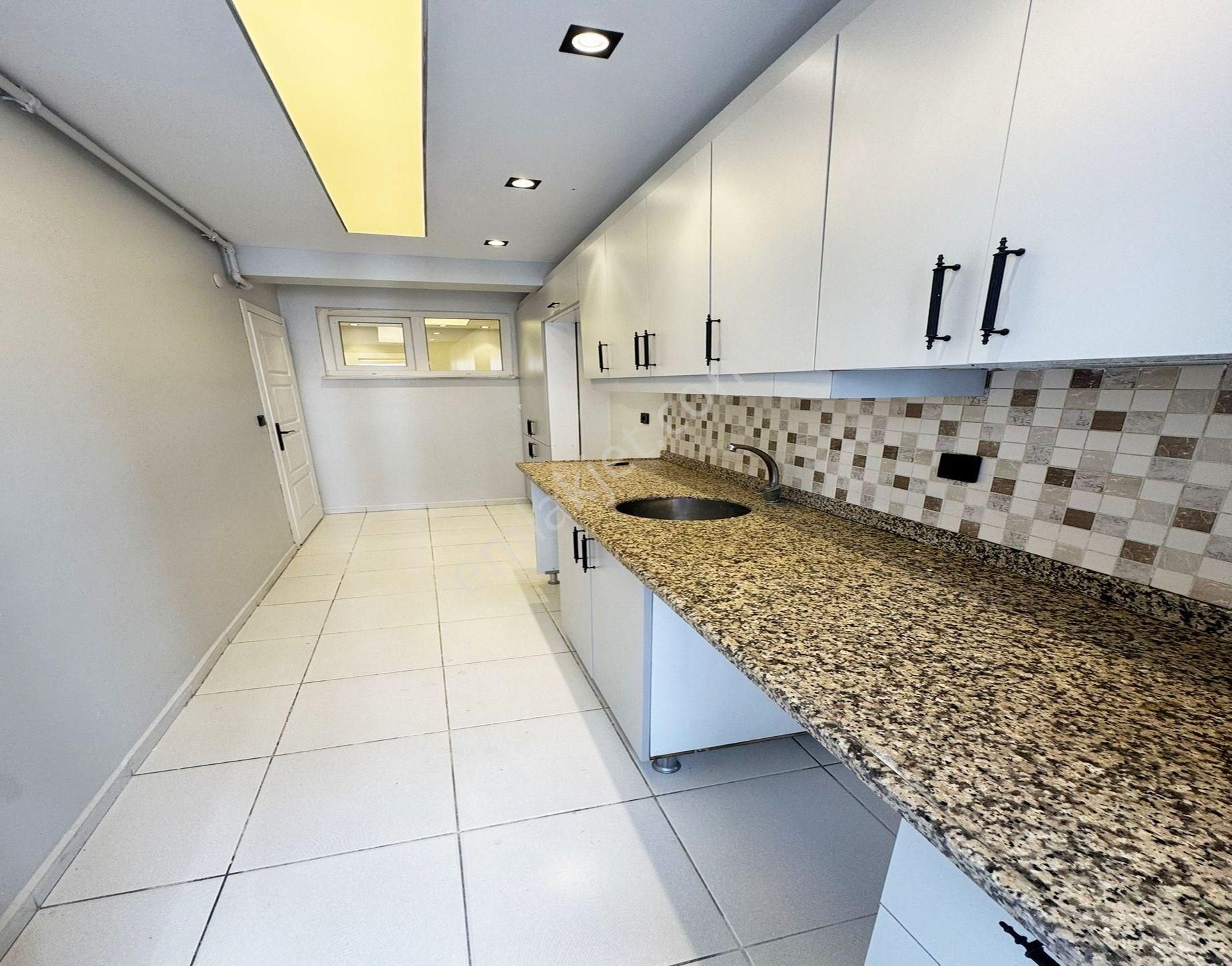 Kod 0055 Beylikdüzü Arena Yapı'dan Kod 0055 Talatpaşada Lüks Modern Tasarımlı 2+1 Arakat - Görsel 17