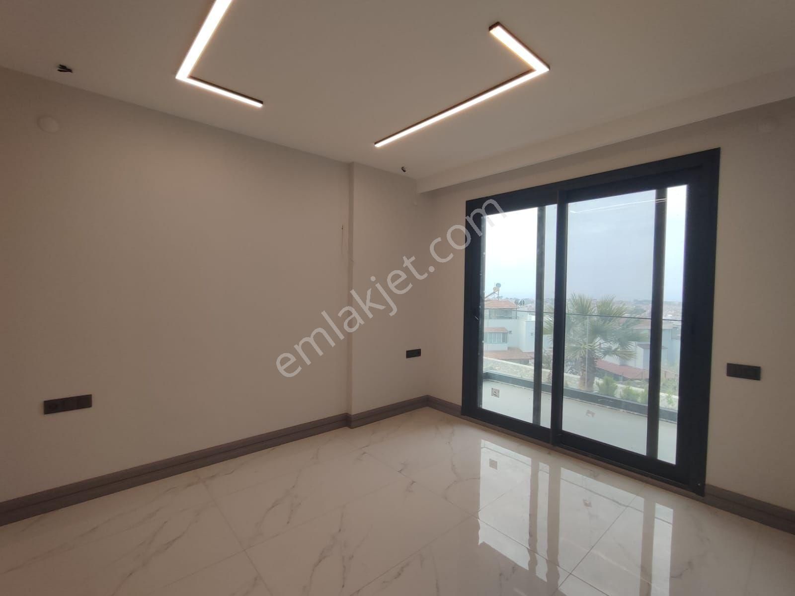 Kuşadası Soğucak'ta Müstakil Özel Havuzlu Ultra Lüks Sıfır 4+1 Villa - Görsel 19