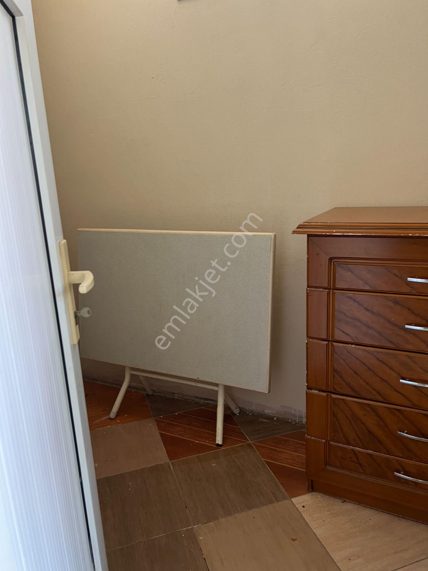 Cumhuriyet Mahallesinde Kiralık 3+1 Daire - Görsel 11