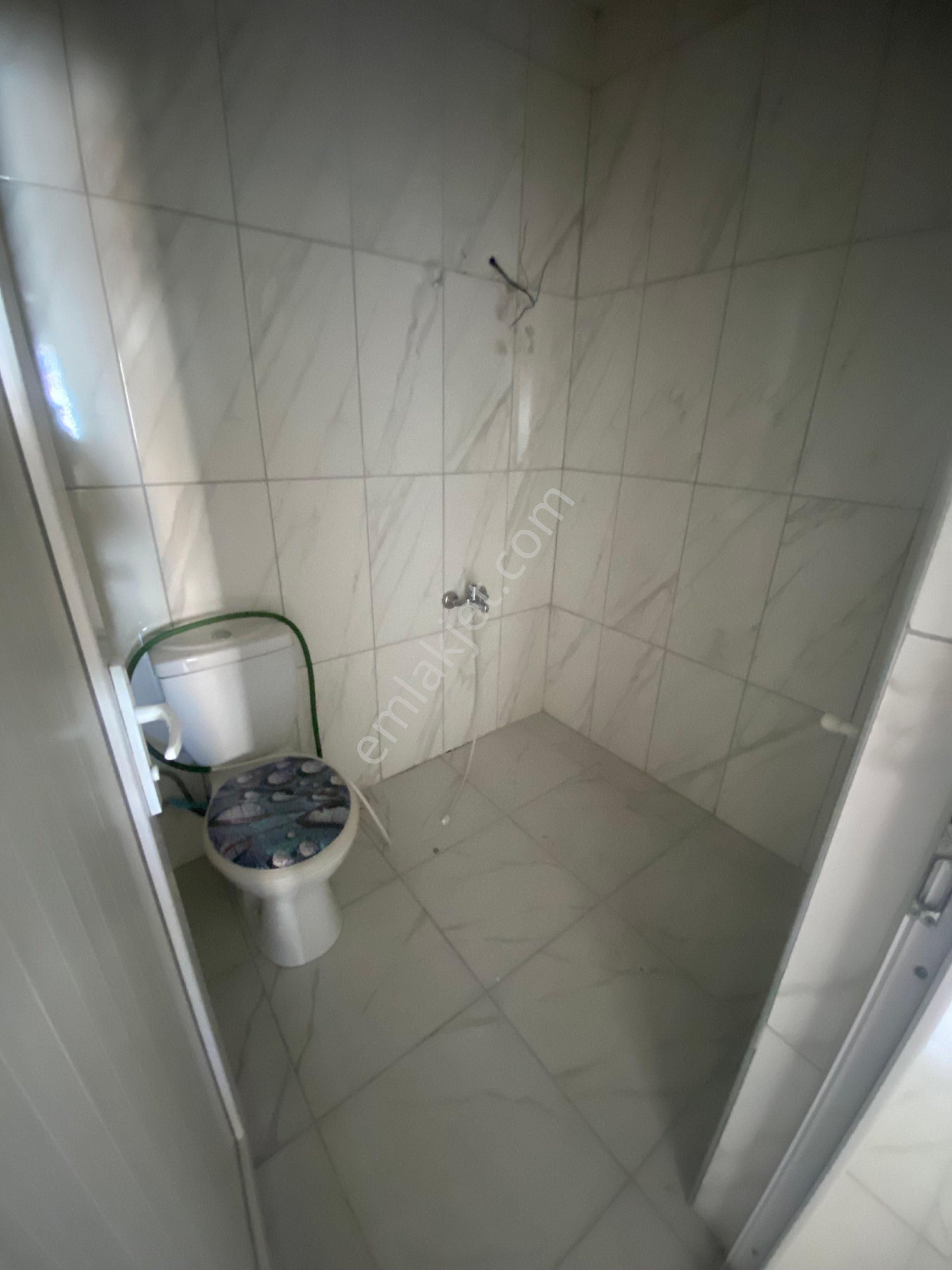 Atc'den Gültepe'de Palalı Camisi İlerisi 2+1 Km Kiralık Müstakil Daire - Görsel 23