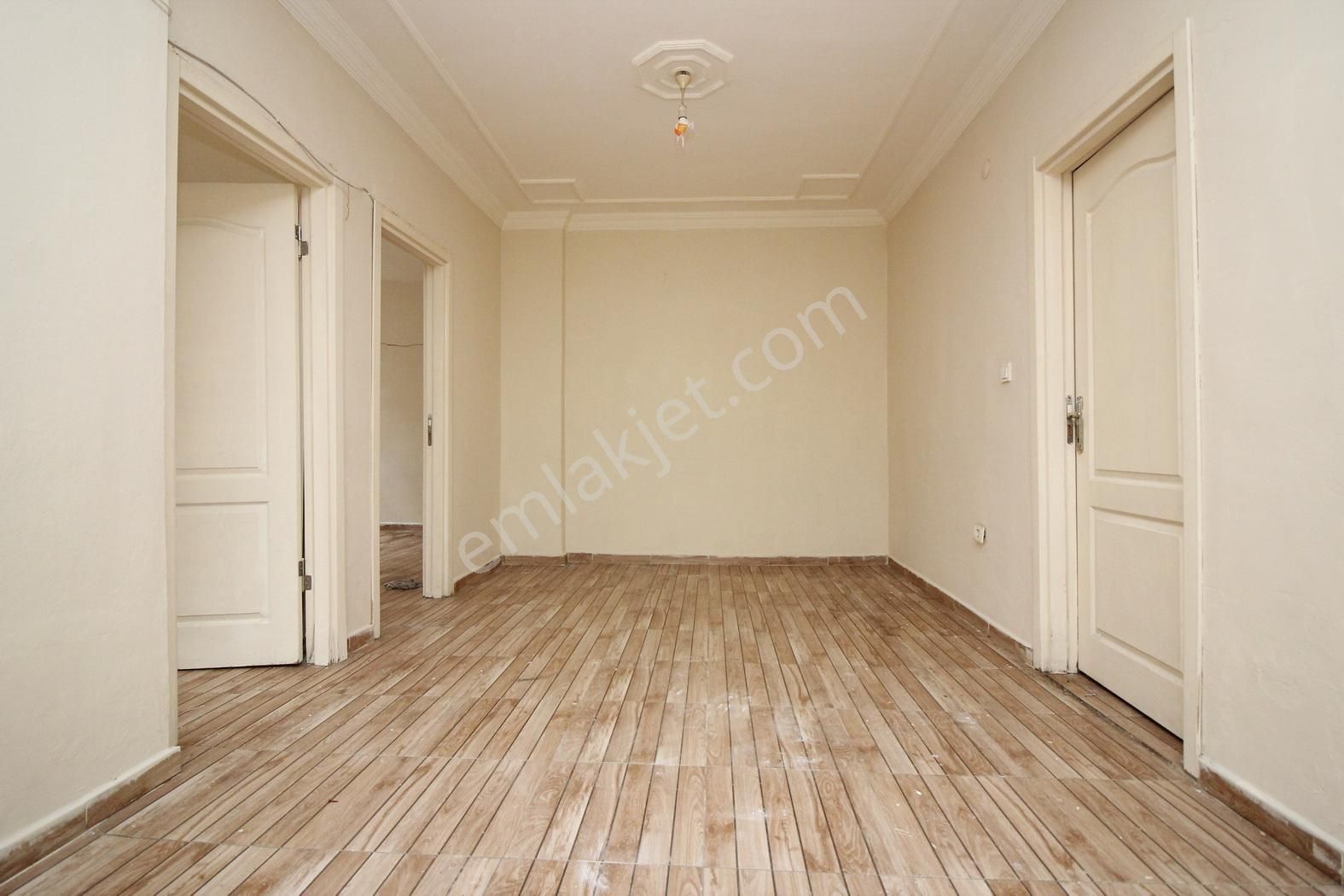 Bahçelievler'de Kat Eksiği Olan Kentsel Dönüşüme Hazır 2+1 Daire - Görsel 3