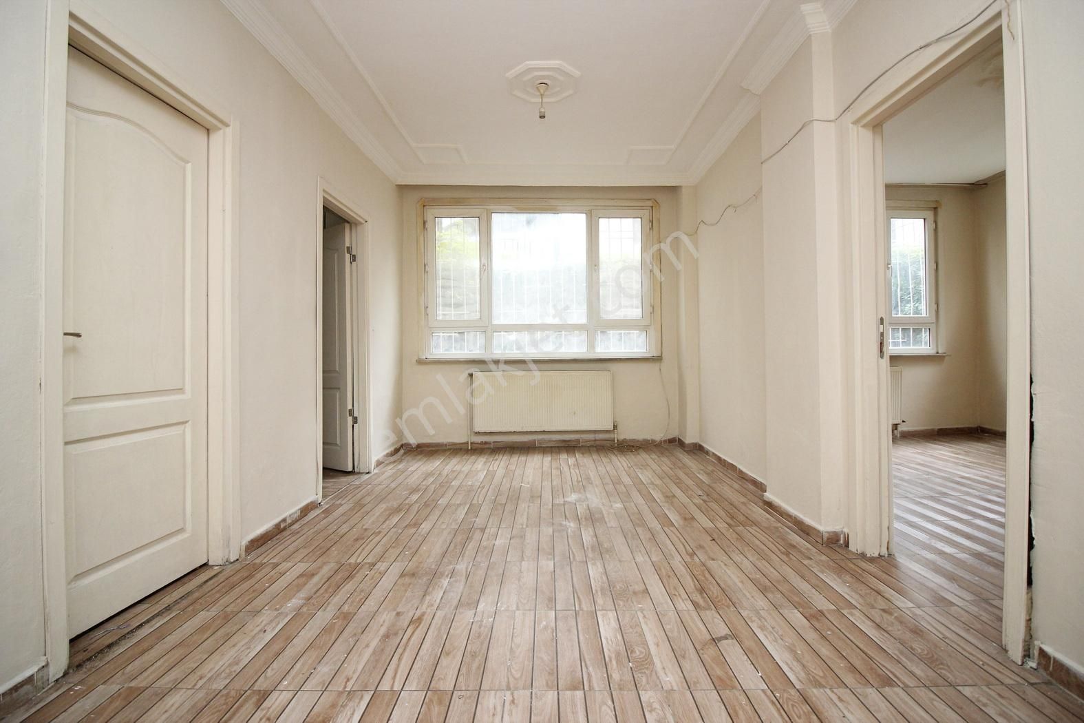 Bahçelievler'de Kat Eksiği Olan Kentsel Dönüşüme Hazır 2+1 Daire