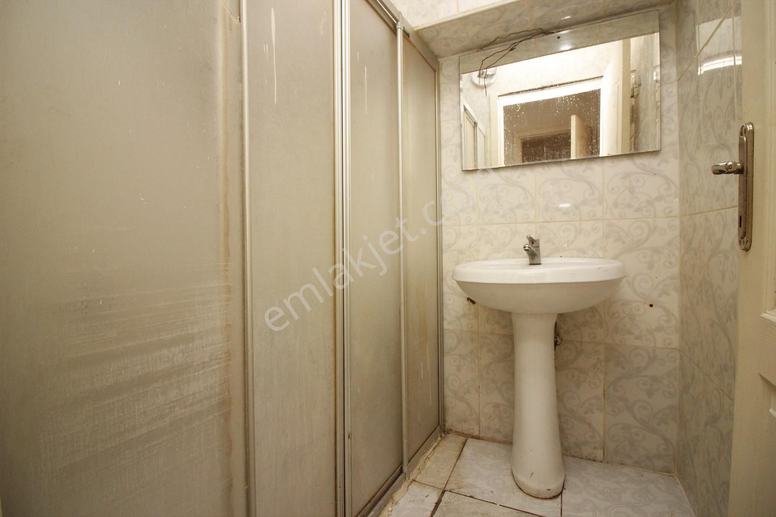 Bahçelievler'de Kat Eksiği Olan Kentsel Dönüşüme Hazır 2+1 Daire - Görsel 12