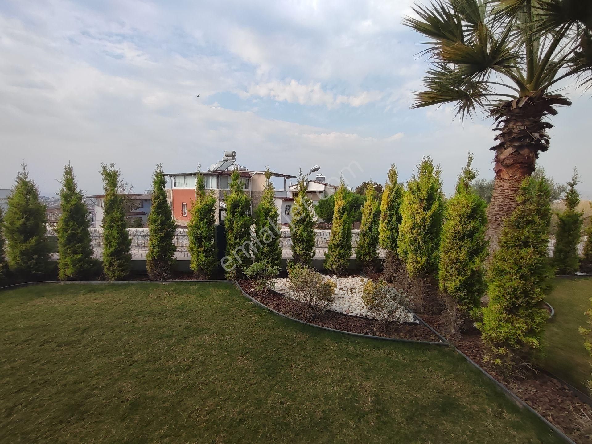 Kuşadası Soğucak'ta Özel Havuzlu 4+1 Ultra Lüks Villa - Görsel 8