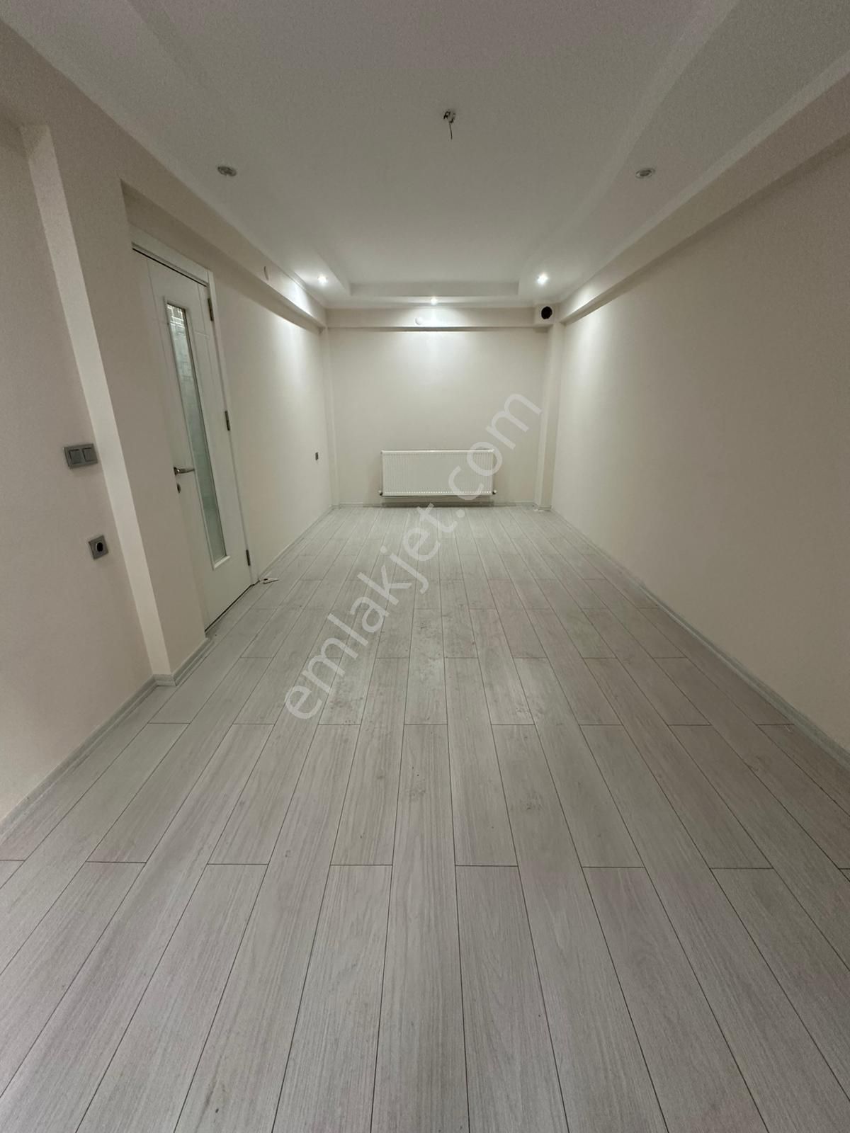 Zeki Emlak'tan Muradiye'de Panoroma 2'de Satılık 2+1 K.mutfak D. - Görsel 8