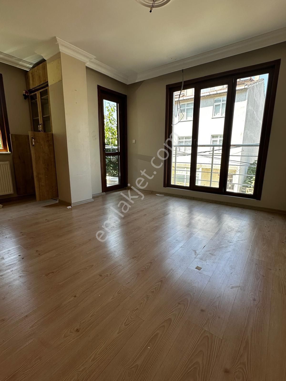 Yenidoğan Merve Mah Halife Cad Üzerinde Satılık 2+1 70m2 - Görsel 2