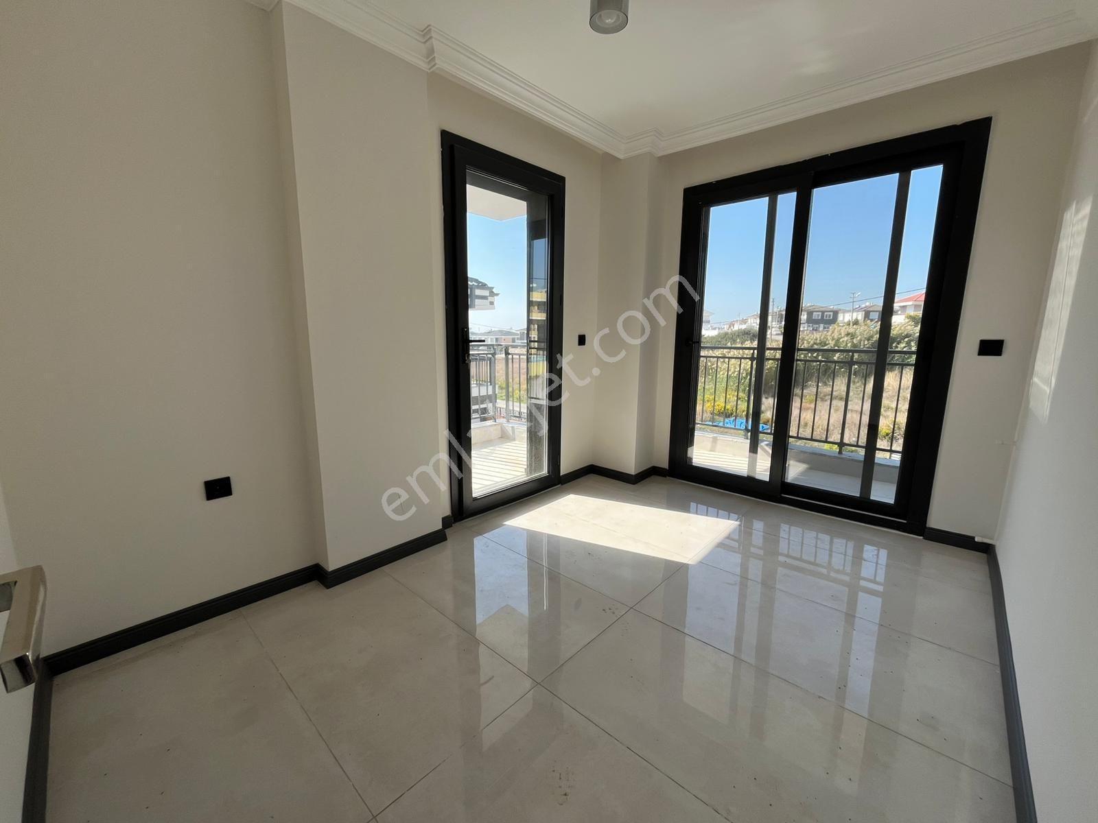 Didimde Havuzlu 3+1 Sıfır Villa - Görsel 24