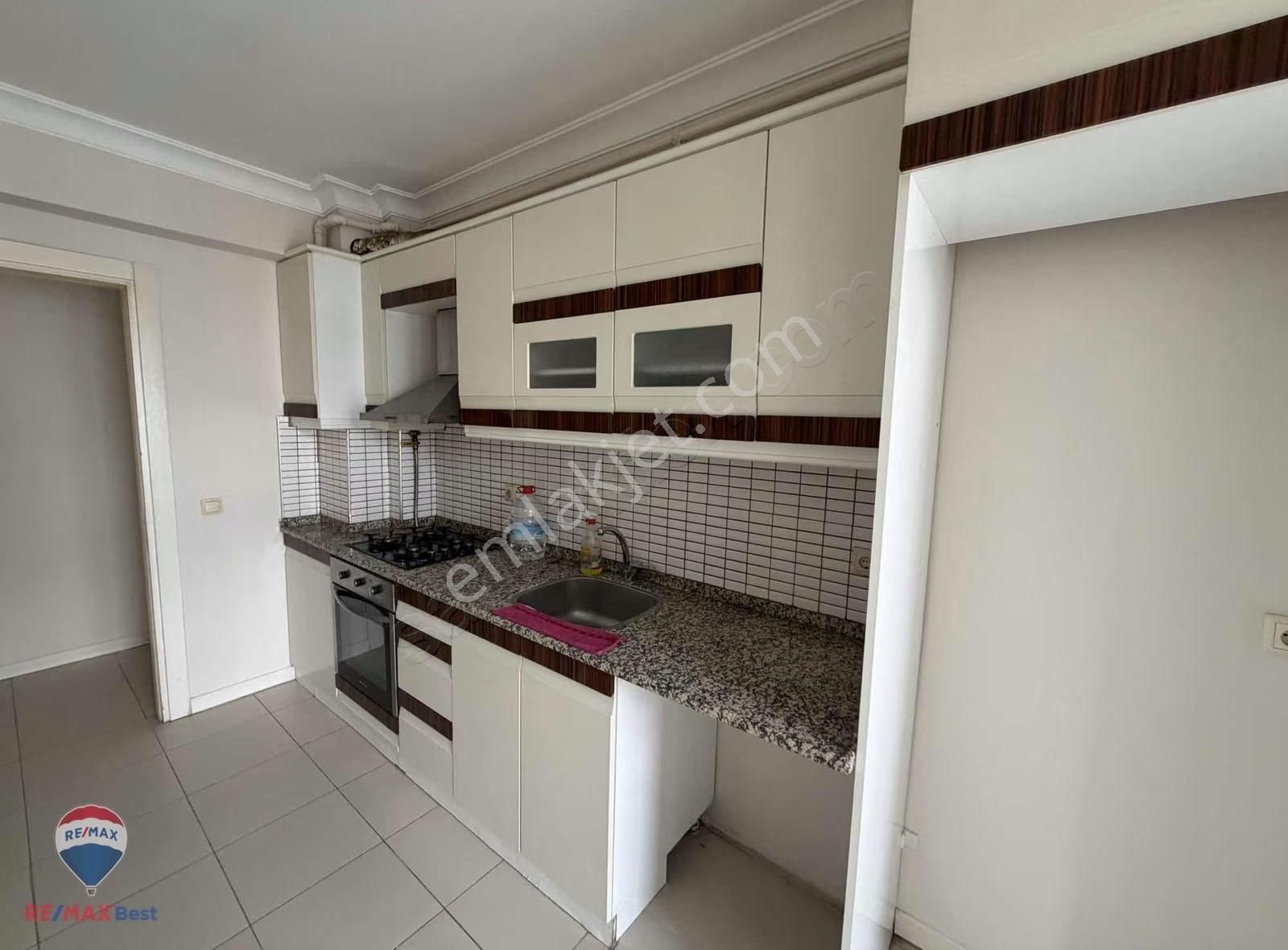 Remax Best Ofisinden Örnekköy'de Kiralık Geniş Daire - Görsel 12