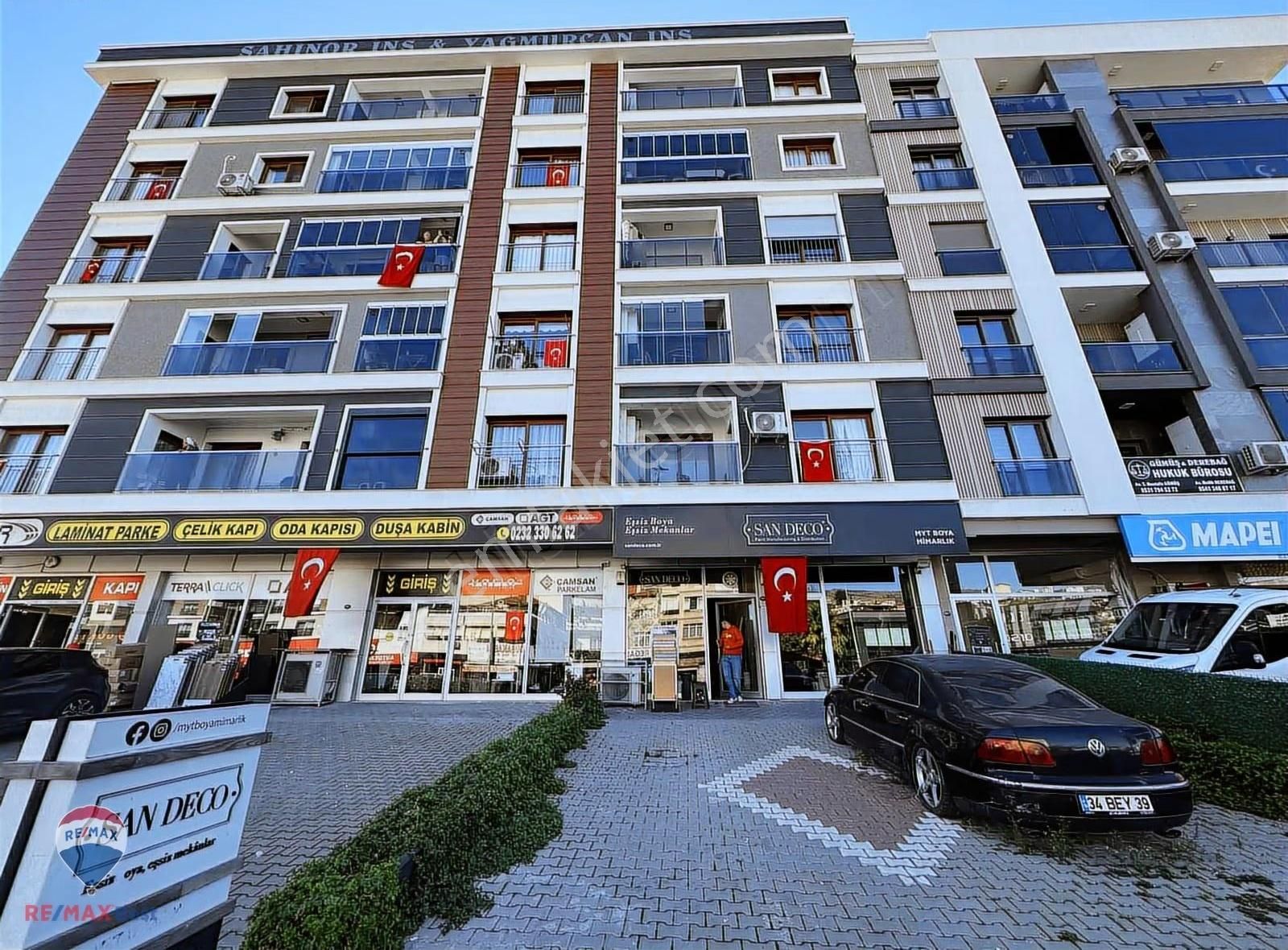 Karşıyaka Anadolu Cadde'si Üzeri Yatırımlık Satılık Dükkan