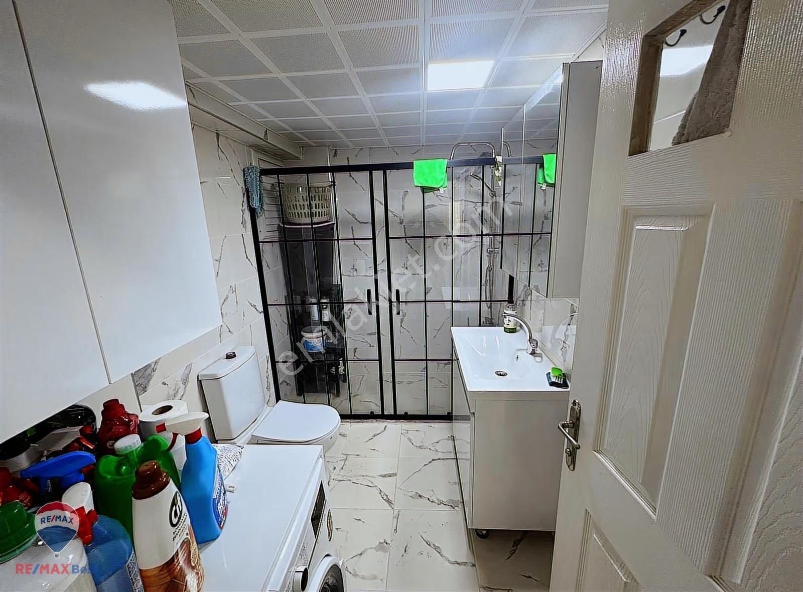 84 Remax Best'ten Bayraklı Soğukkuyu'da Satılık 3+1 Daire - Görsel 20