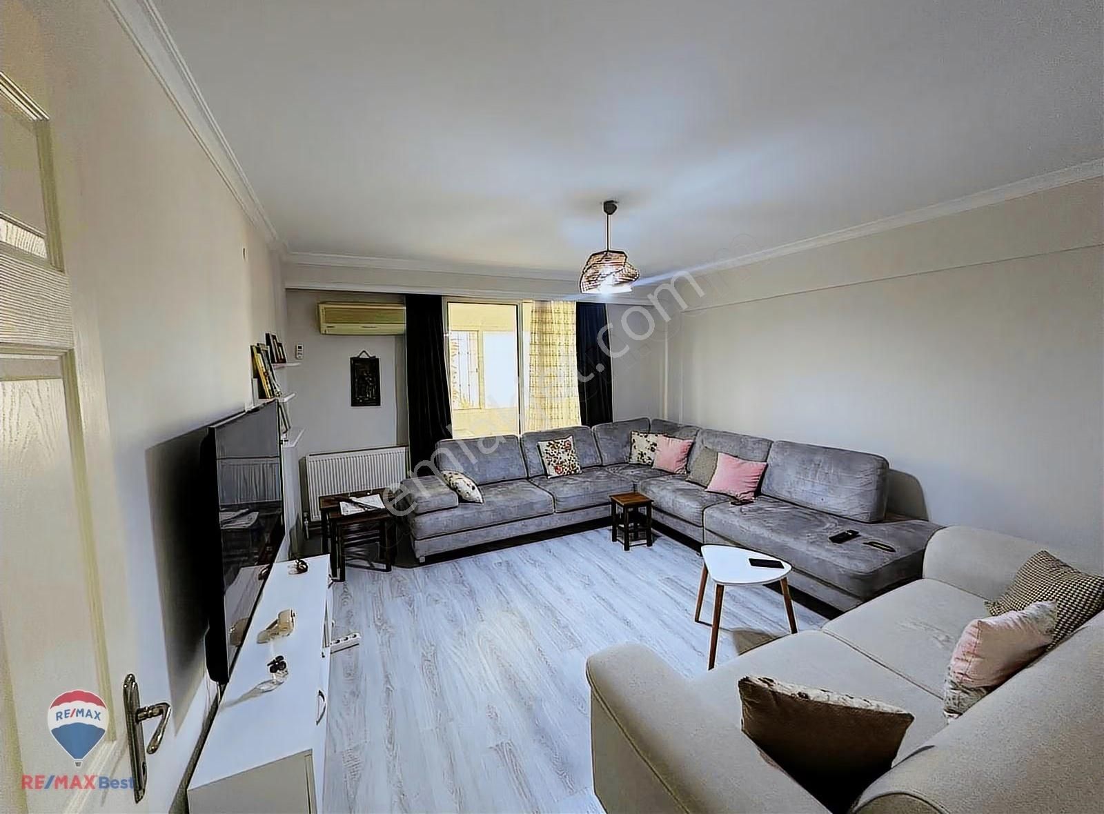 84 Remax Best'ten Bayraklı Soğukkuyu'da Satılık 3+1 Daire - Görsel 6