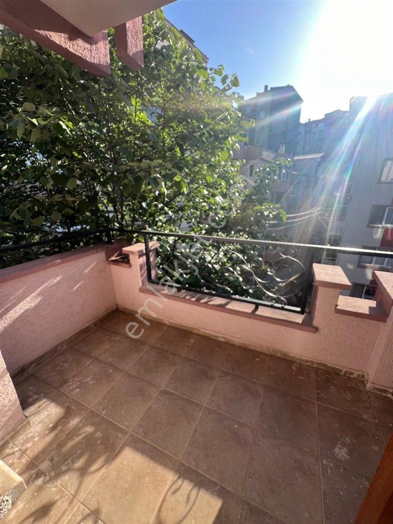 Osmangazi Çekirge'de Dolmuşa Yakın 3+1 Kiralık Daire - Görsel 13