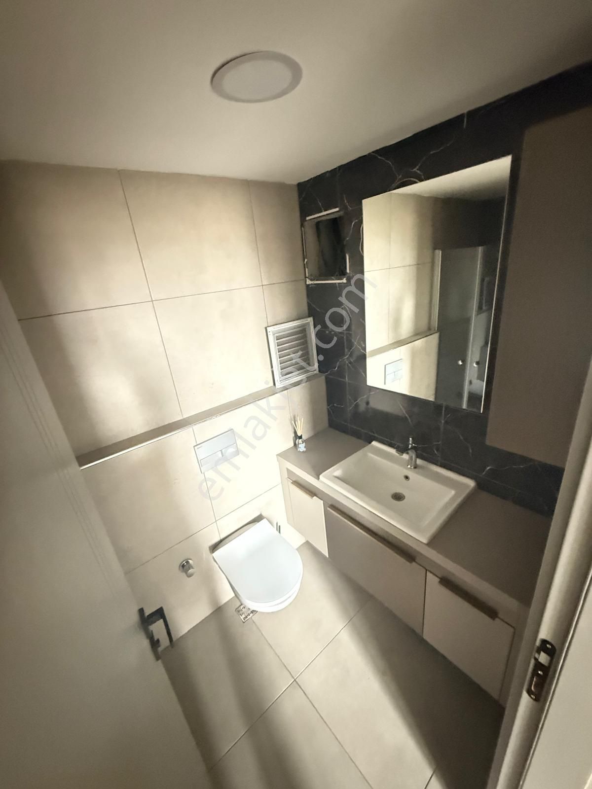 İz'den Bulvar Üzeri Site Nizamiye Havuz Dahil Site Konsept - Görsel 25