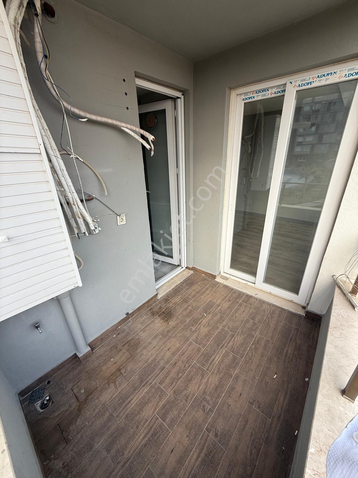 İz'den Bulvar Üzeri Site Nizamiye Havuz Dahil Site Konsept - Görsel 12