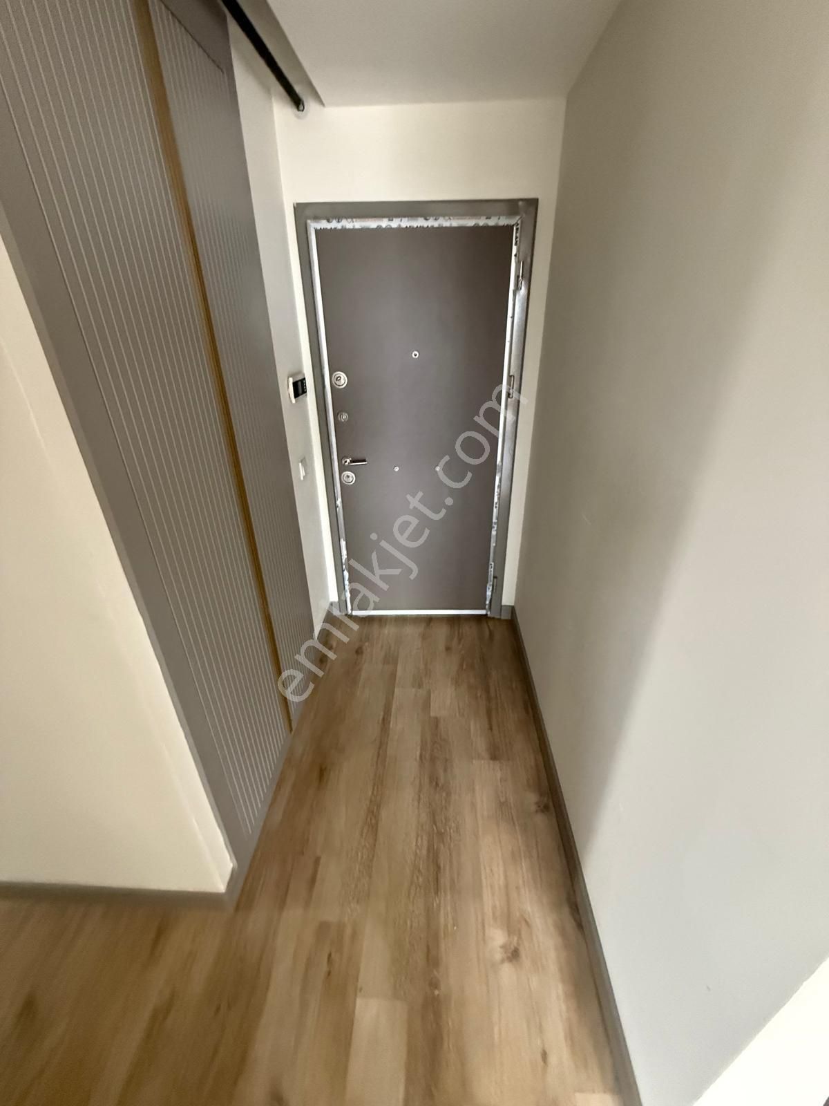 İz'den Bulvar Üzeri Site Nizamiye Havuz Dahil Site Konsept - Görsel 8