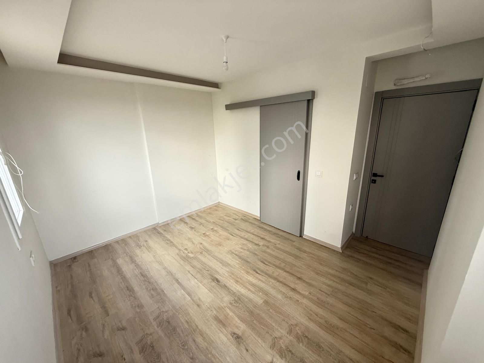 İz'den Bulvar Üzeri Site Nizamiye Havuz Dahil Site Konsept - Görsel 21