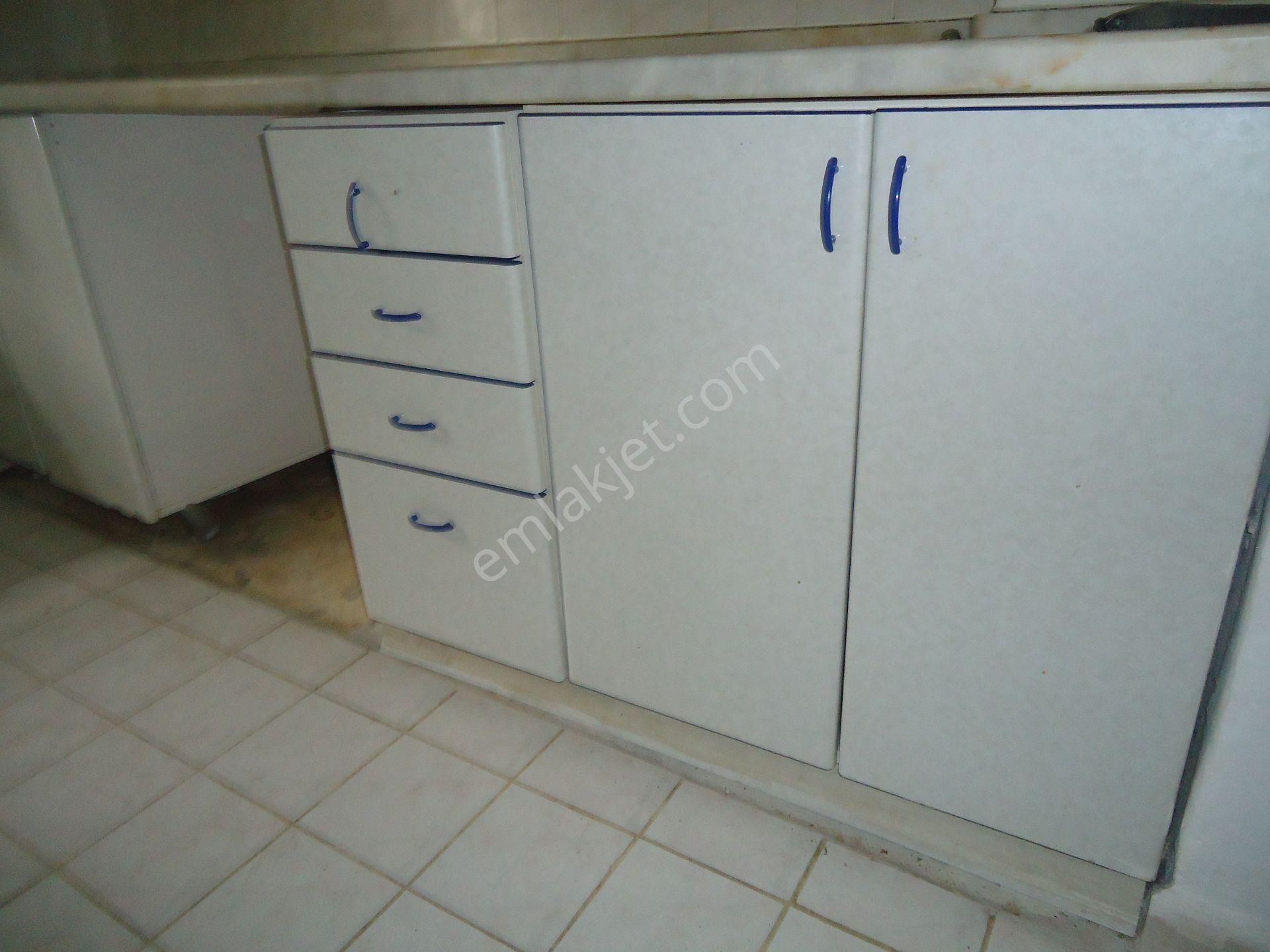 Aydınlıkevlerde Satrılık Daire Gizem Emlaktan - Görsel 2