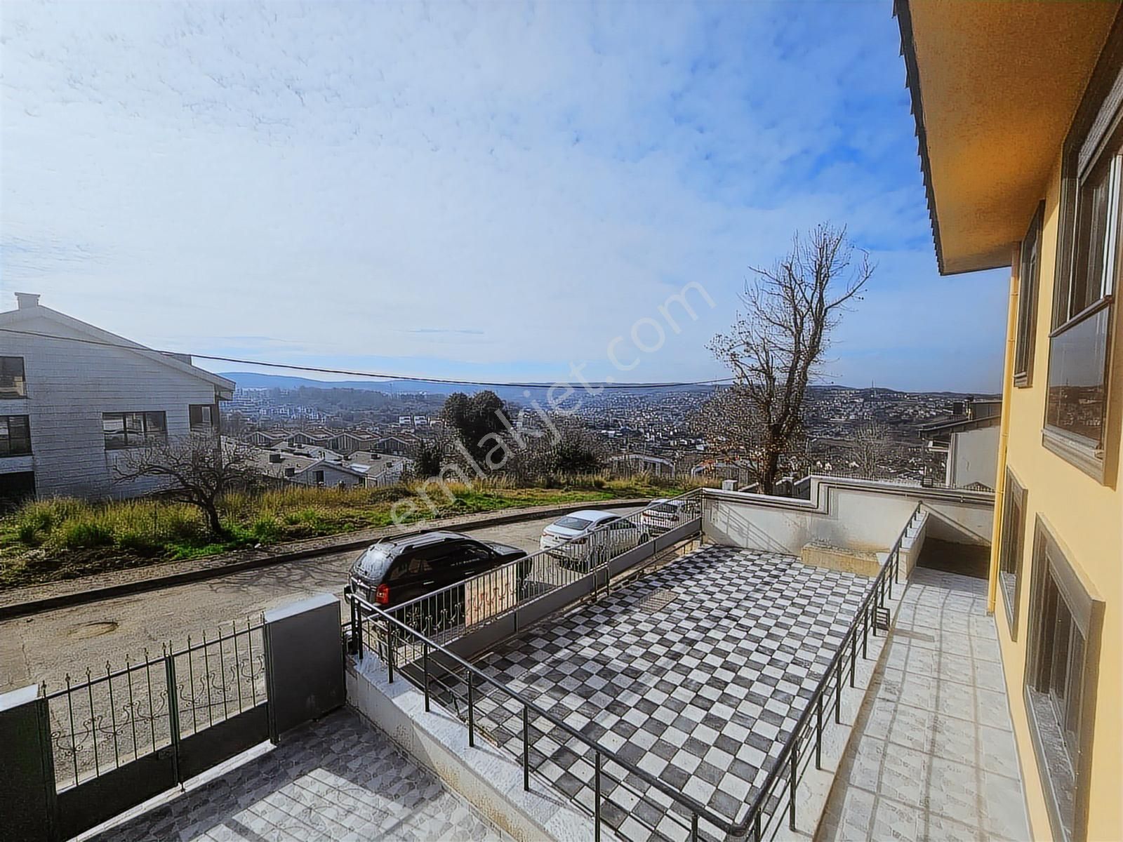 Nur Gayrimenkul'den Uskumruköy'de Kiralık 5+1 260 M2 Sıfır Villa - Görsel 2