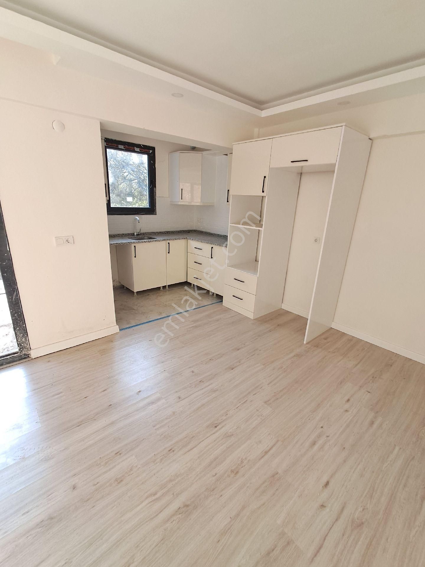 Fethiye Patlangic Karamuarda Satılık 2+1 Giriş Kat Daıre