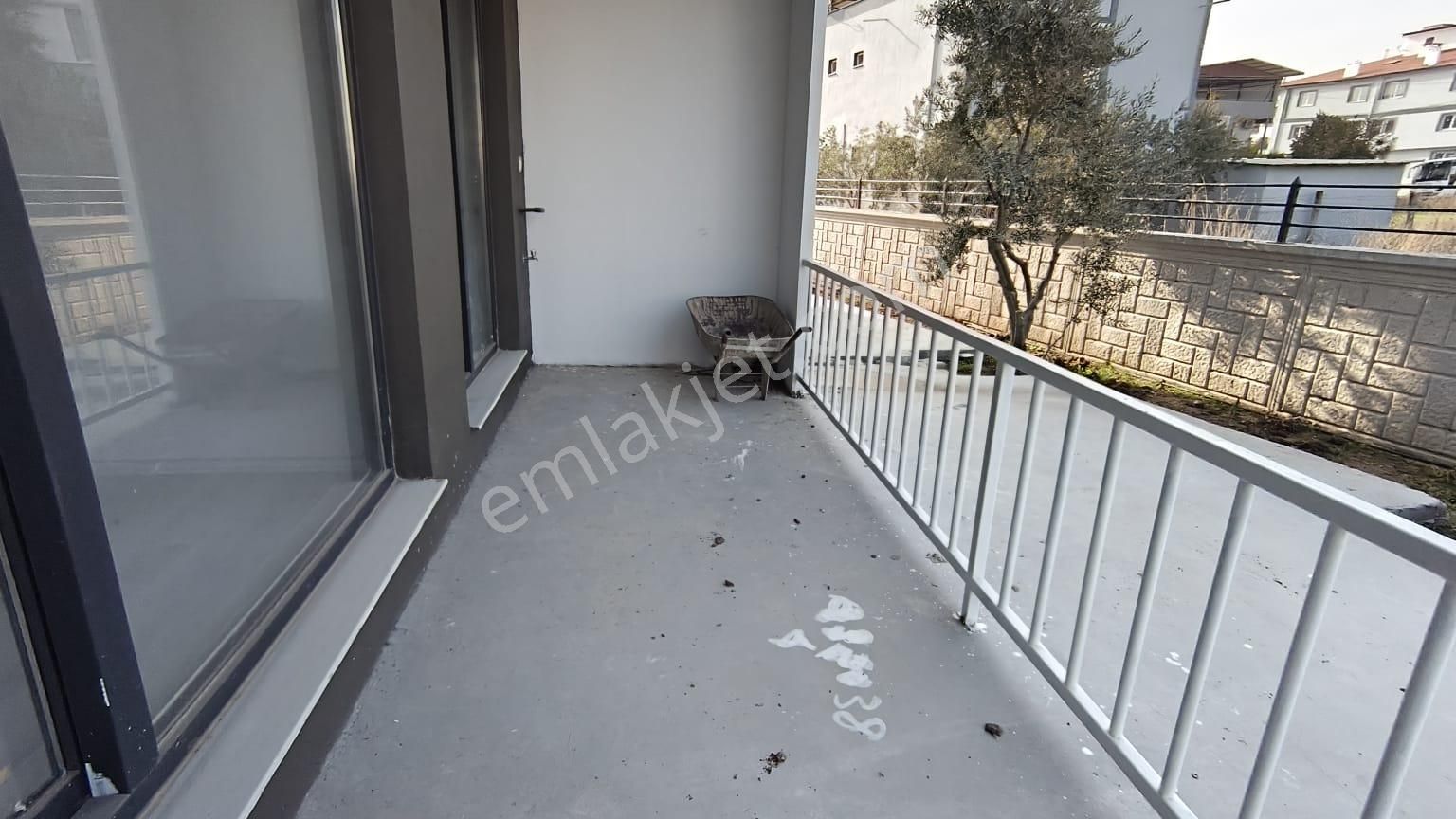 İzmir Torbalı Pancarda Satılık Sıfır 2+1 Y.giriş Daire İzbana Yakın - Görsel 16