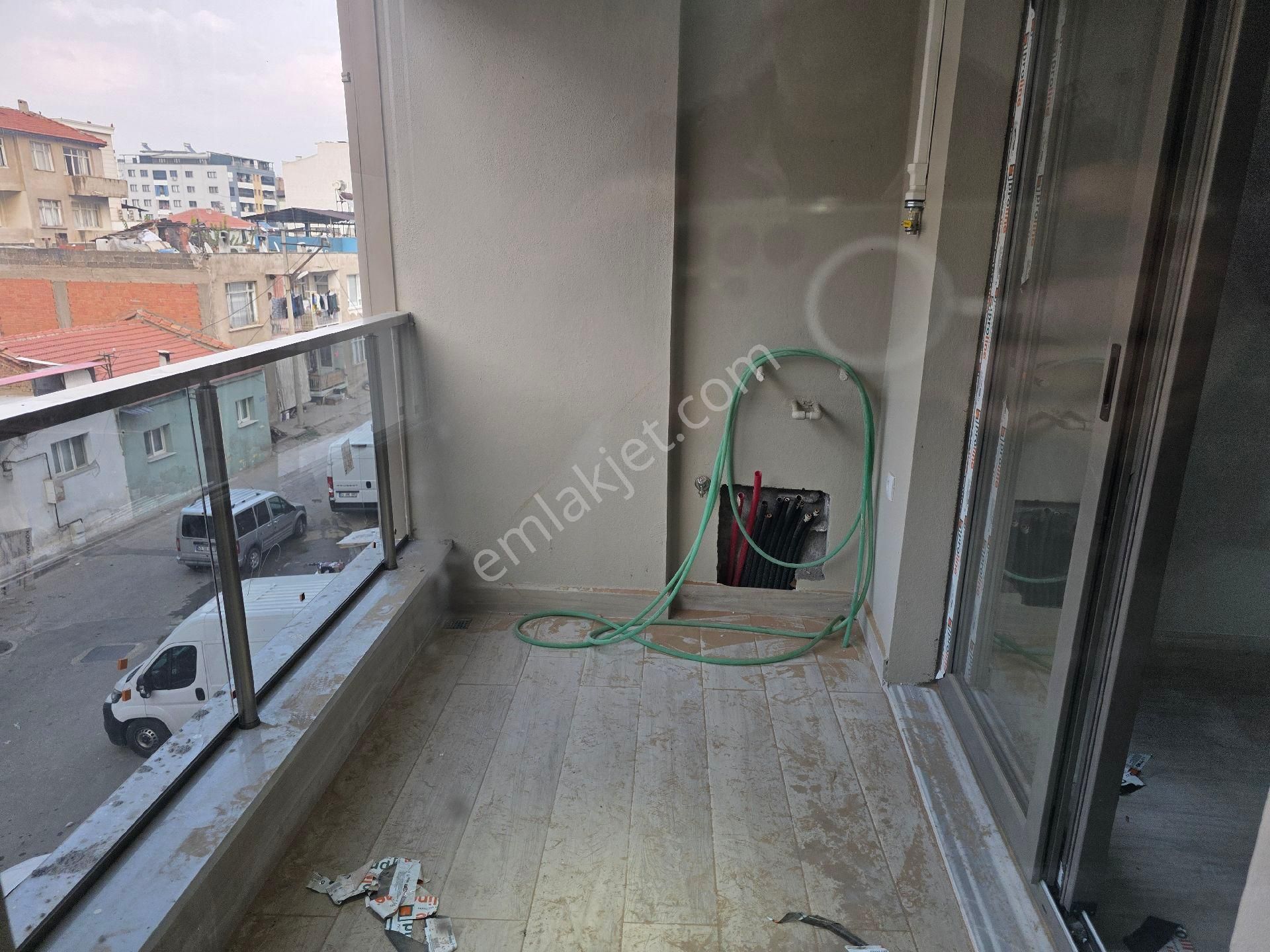 Acısu Caddesi Üzeri - Görsel 10