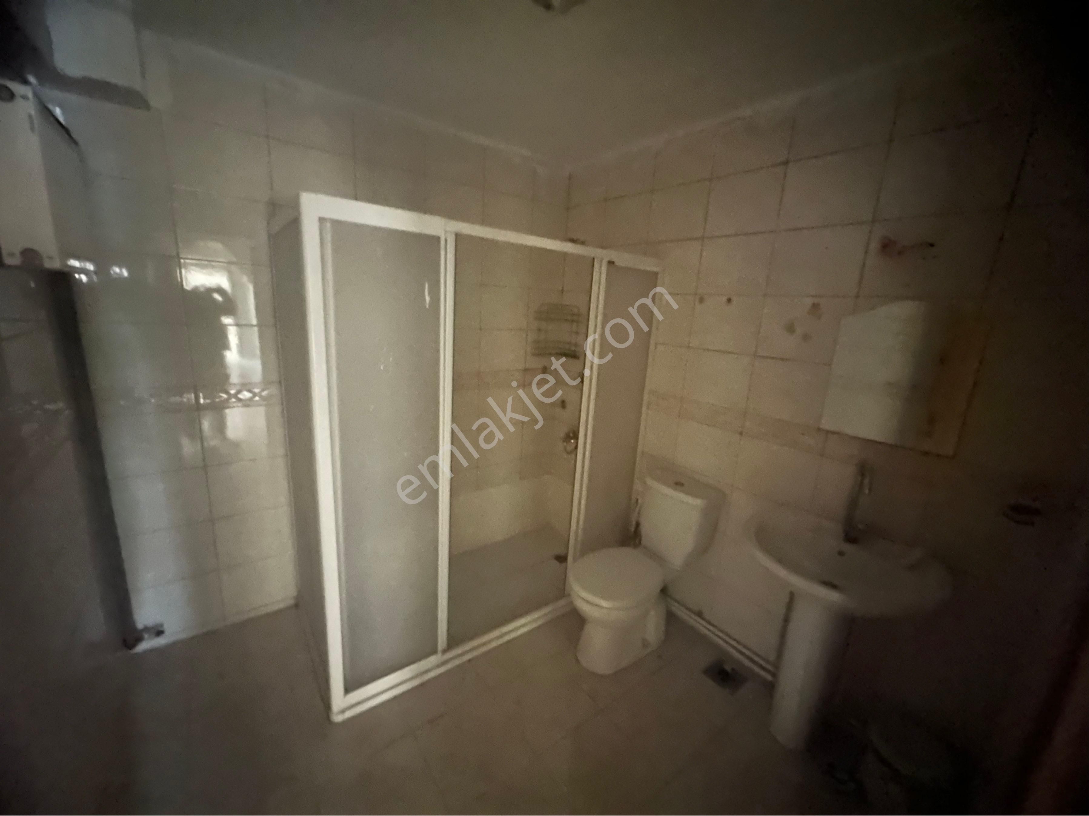 Mecidiye Metrosunun Dibinde 3+1 Geniş Kiralık Daire - Görsel 19