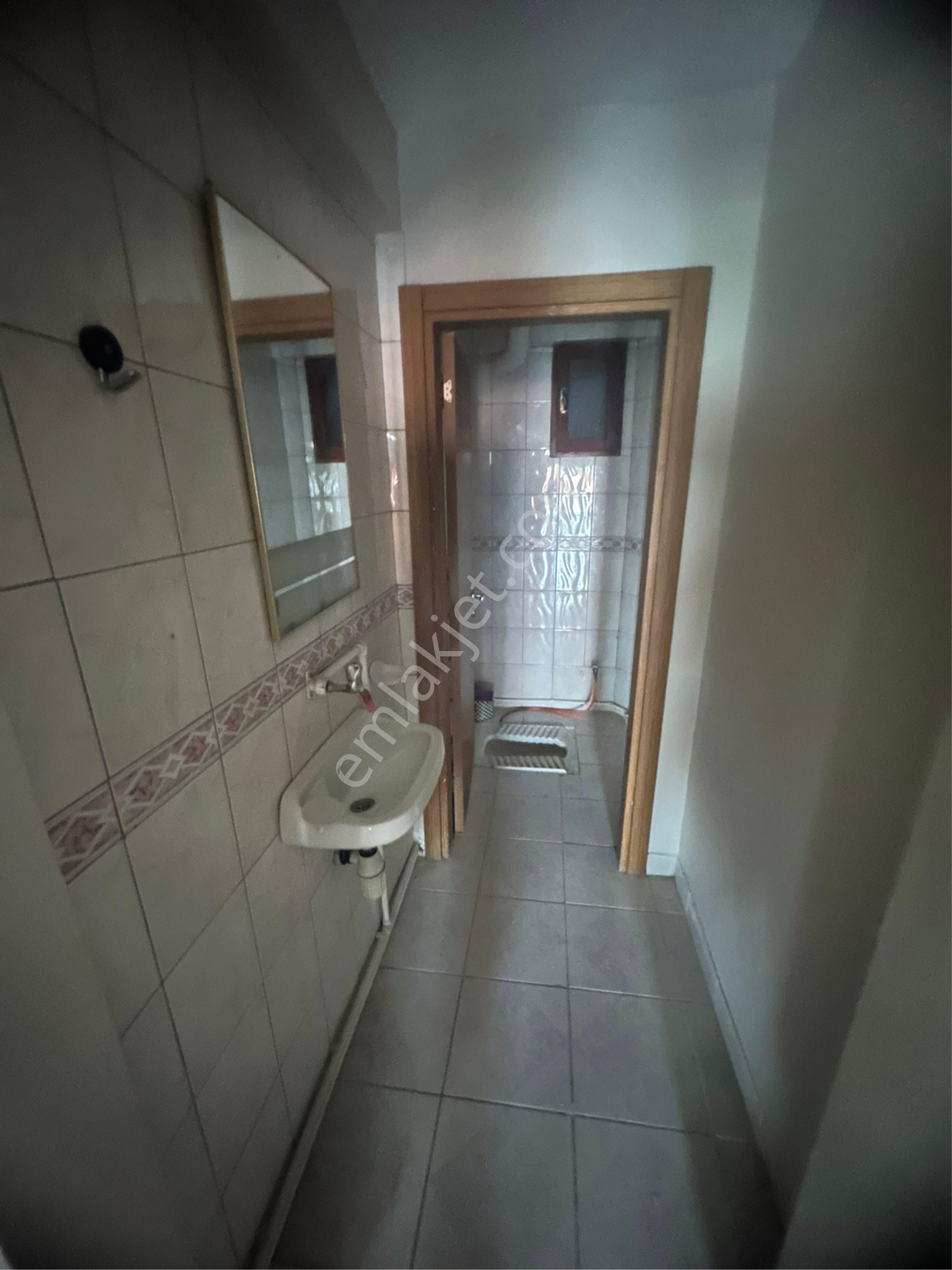 Mecidiye Metrosunun Dibinde 3+1 Geniş Kiralık Daire - Görsel 16