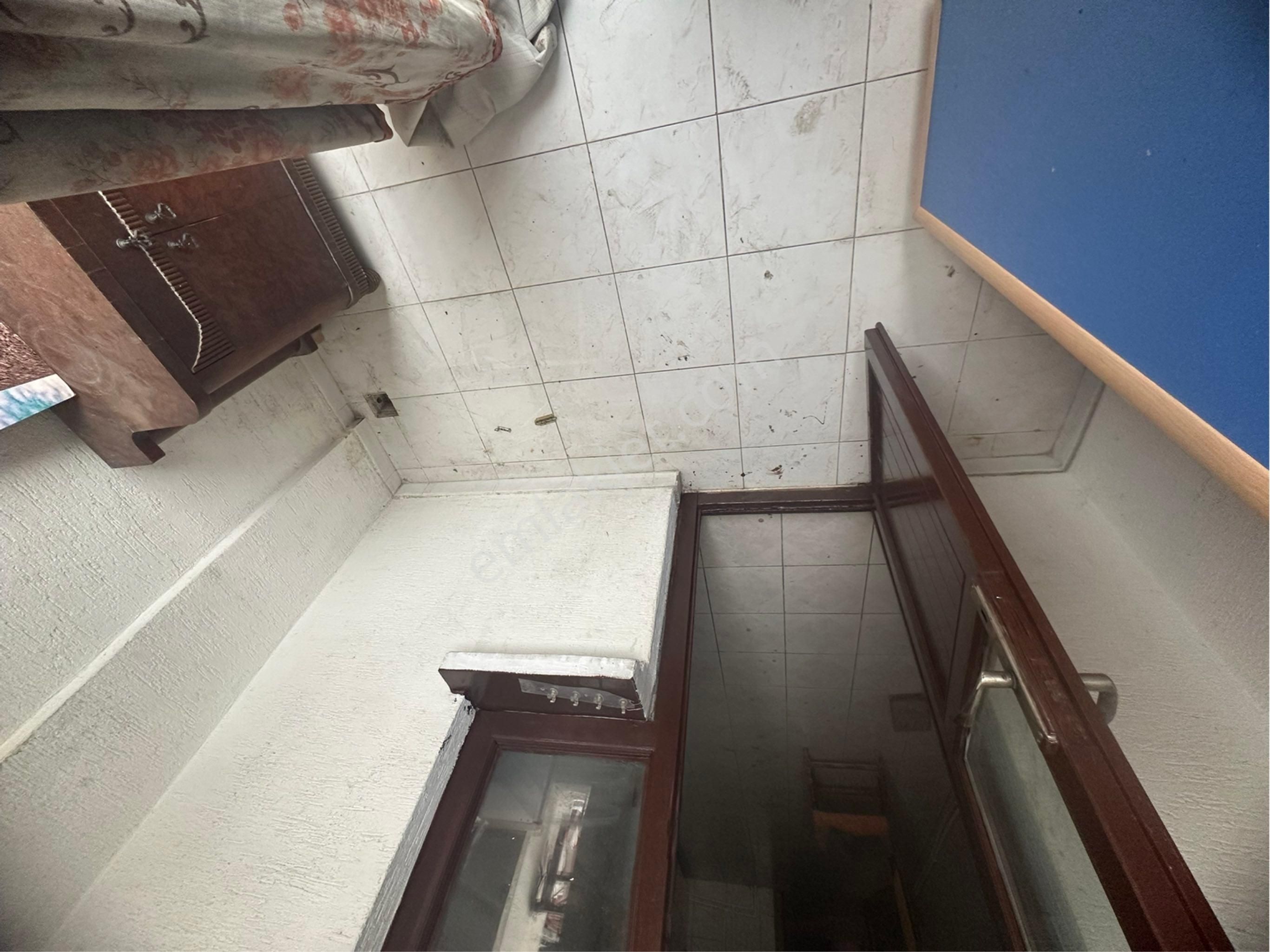 Mecidiye Metrosunun Dibinde 3+1 Geniş Kiralık Daire - Görsel 13