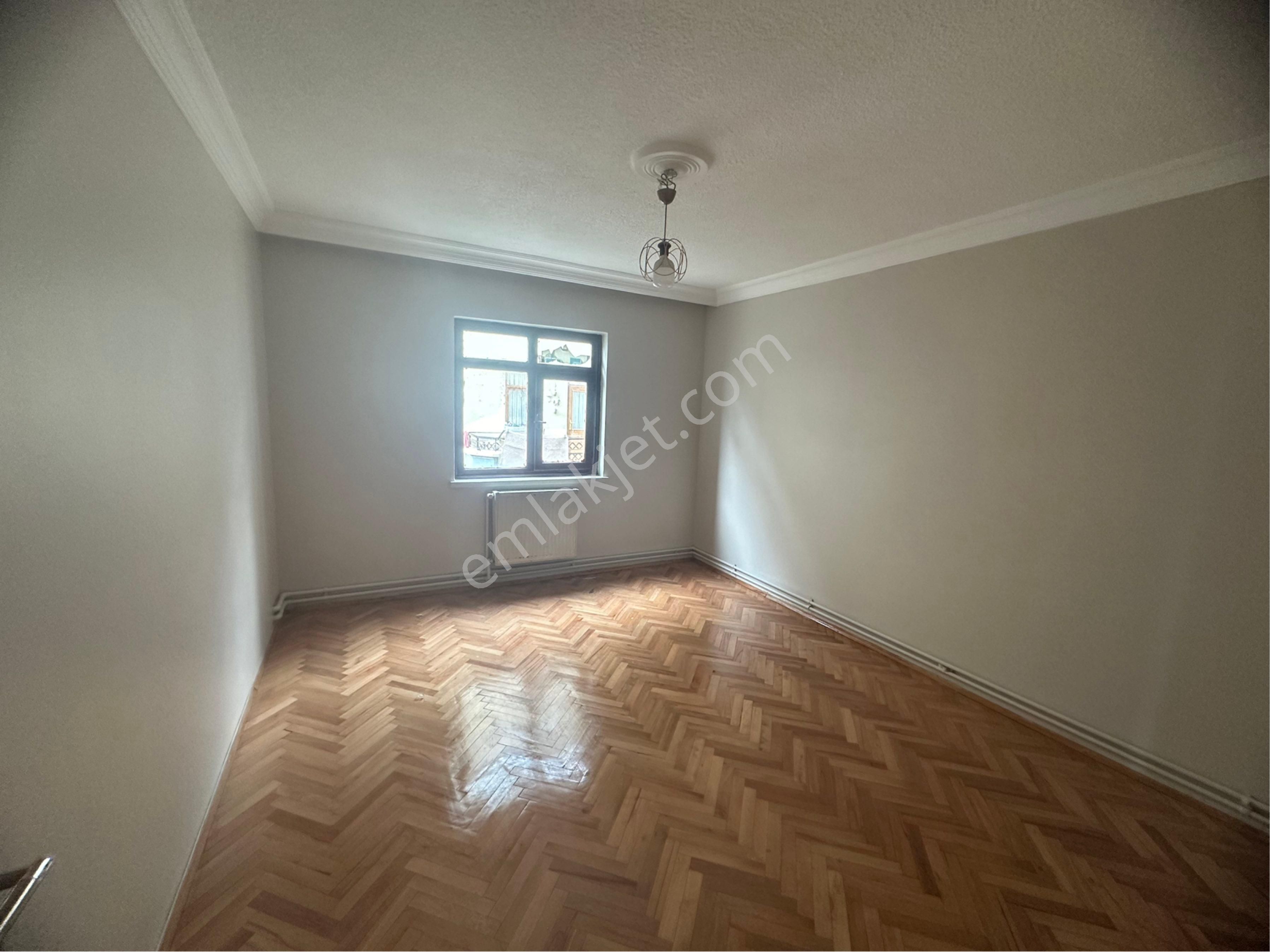 Mecidiye Metrosunun Dibinde 3+1 Geniş Kiralık Daire - Görsel 5