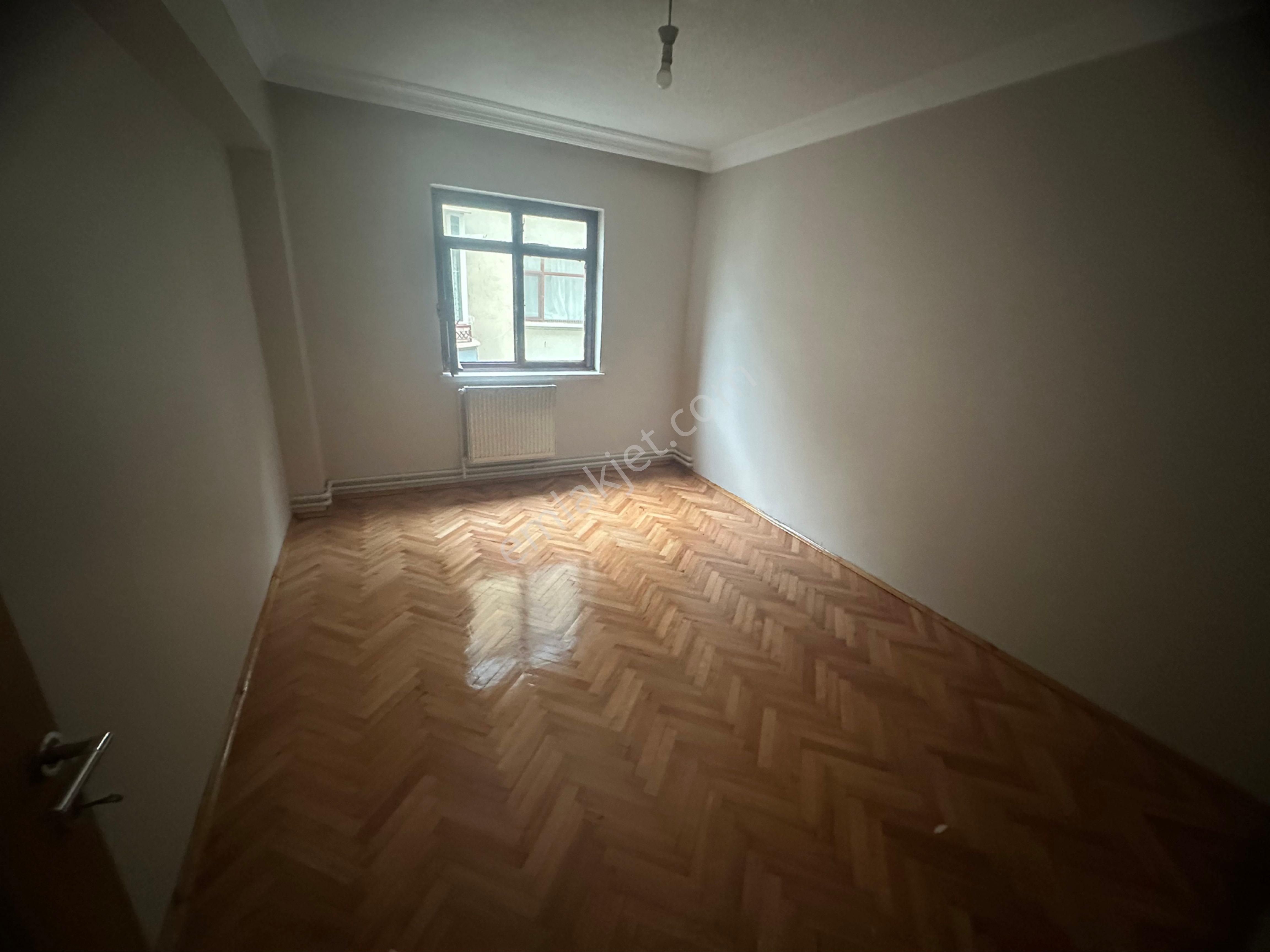 Mecidiye Metrosunun Dibinde 3+1 Geniş Kiralık Daire - Görsel 15