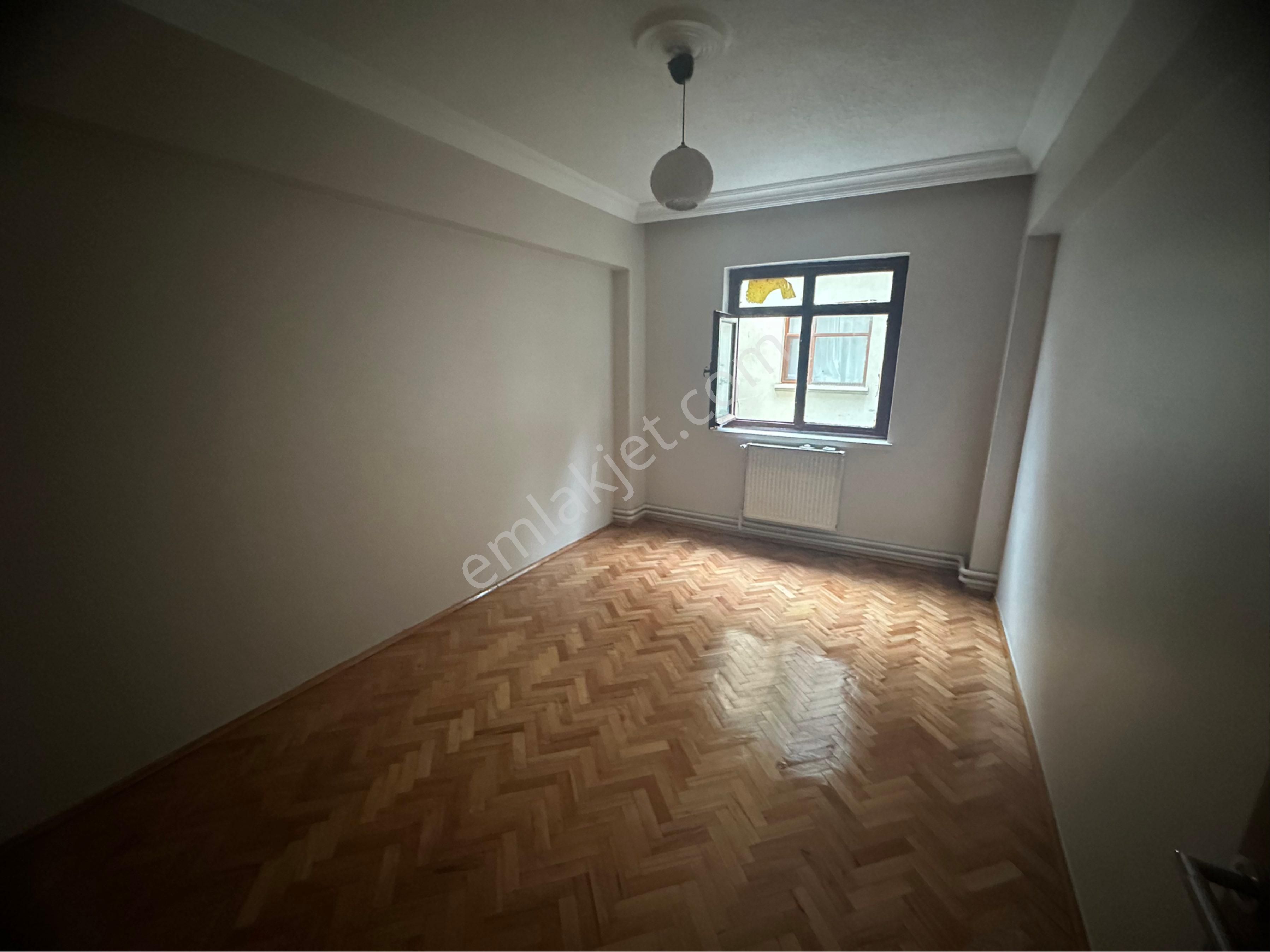 Mecidiye Metrosunun Dibinde 3+1 Geniş Kiralık Daire - Görsel 18