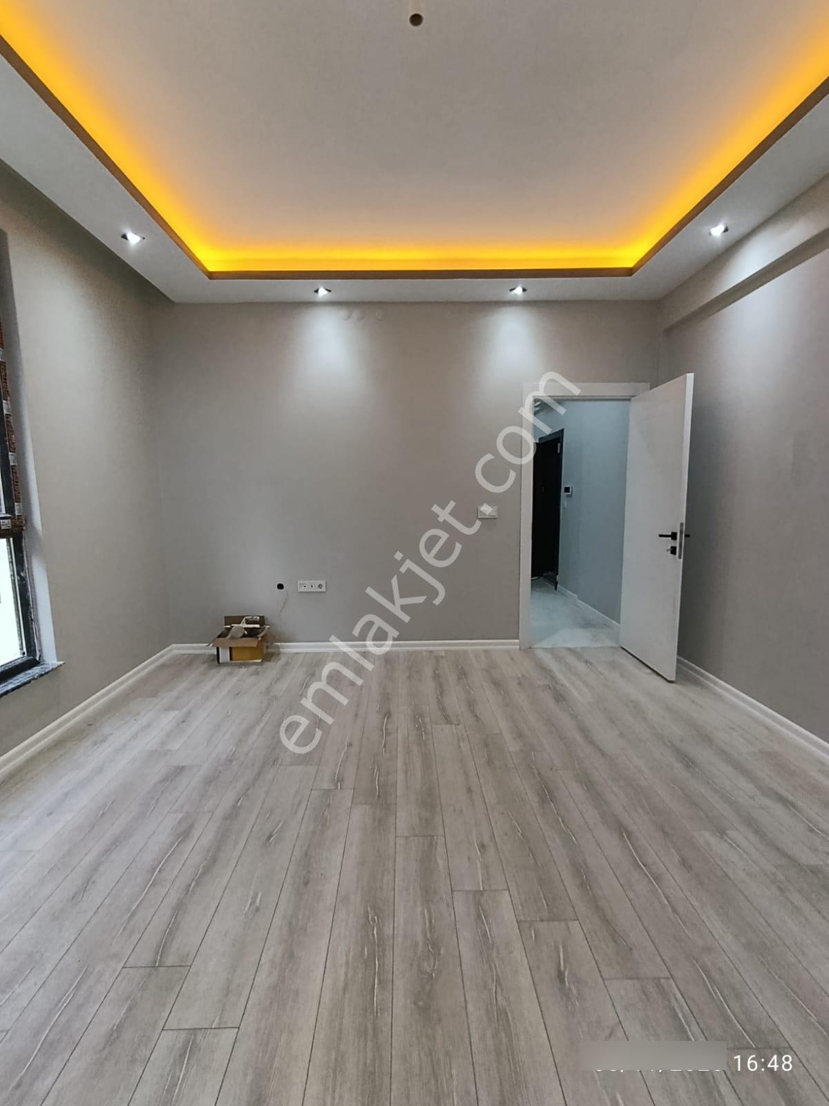 Çamlıca Mahallesinde Özel Garajlı Sıfır 2+1 Daire - Görsel 5