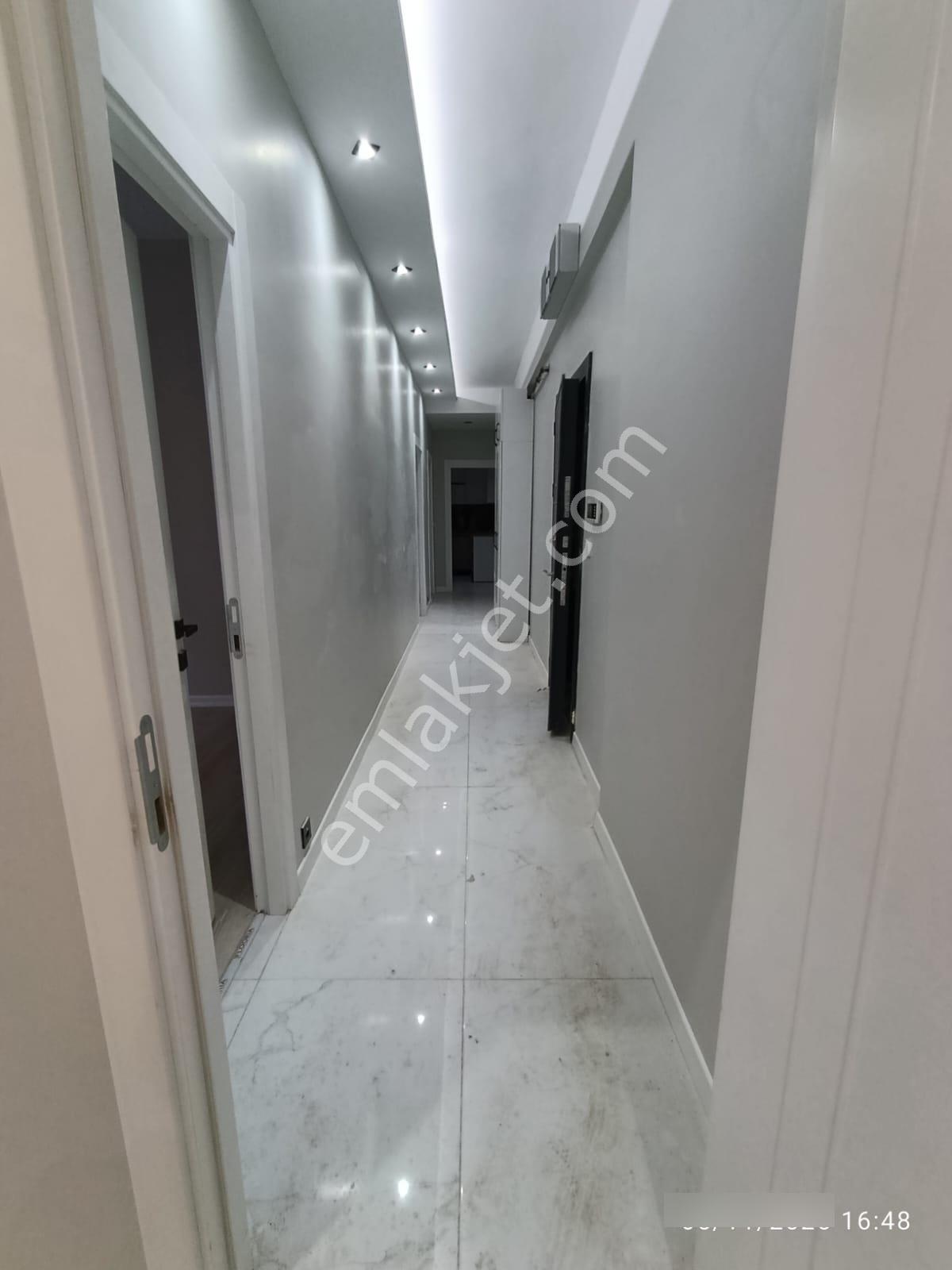 Çamlıca Mahallesinde Özel Garajlı Sıfır 2+1 Daire - Görsel 13